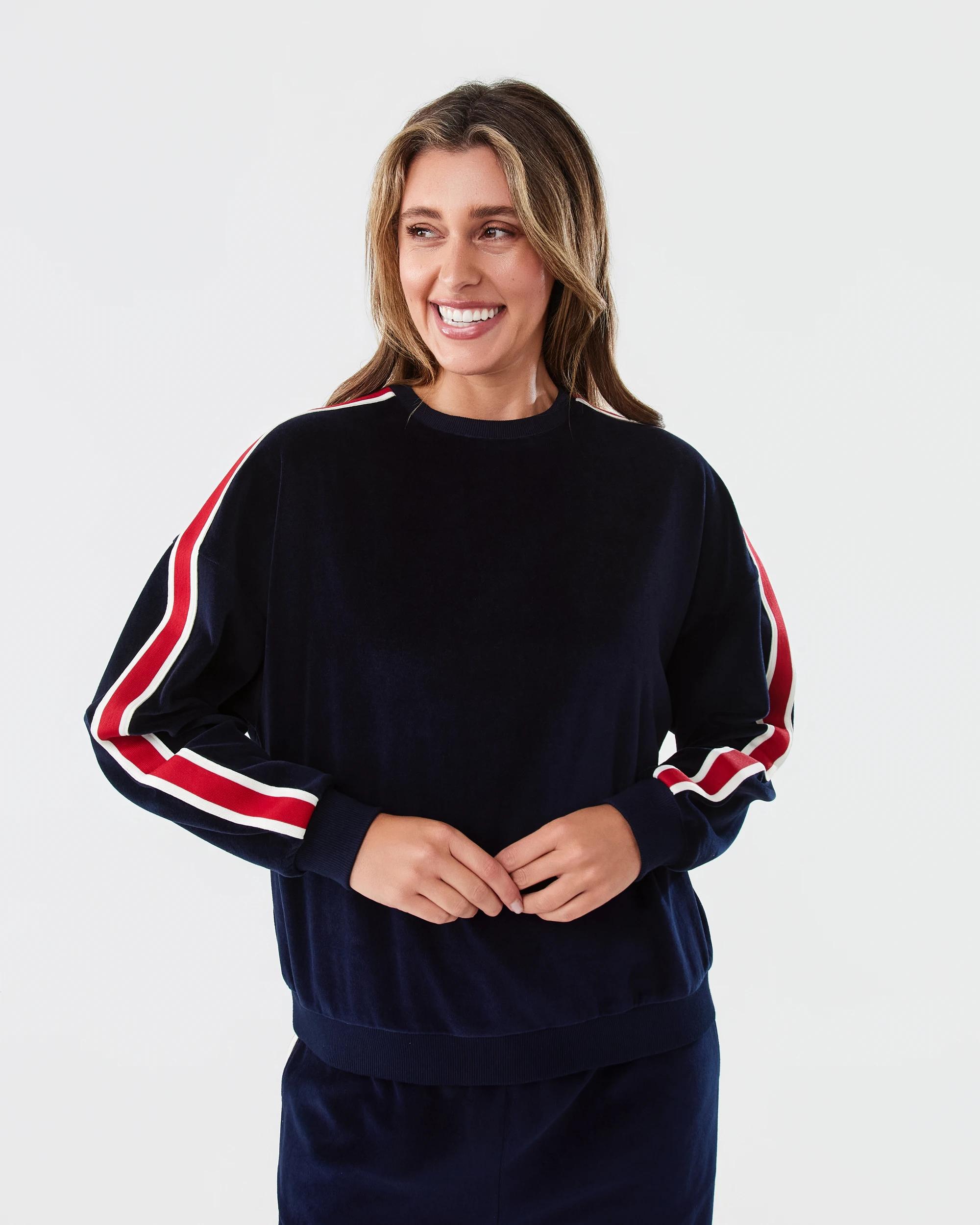 1 Velvet Sweatshirt Navy Blaze, 1 of 7