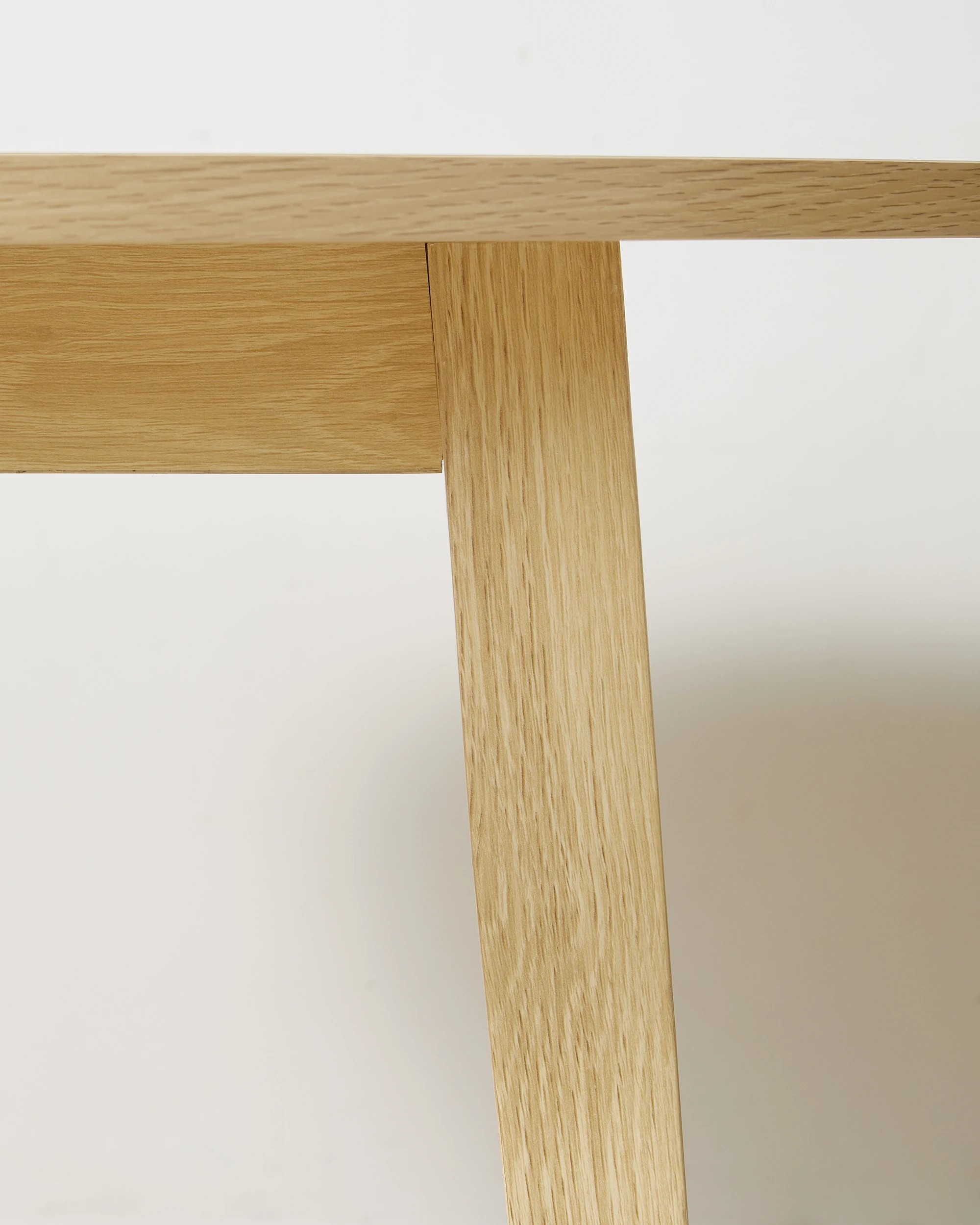 4 Thorne Dining Table - Oak, 4 of 5