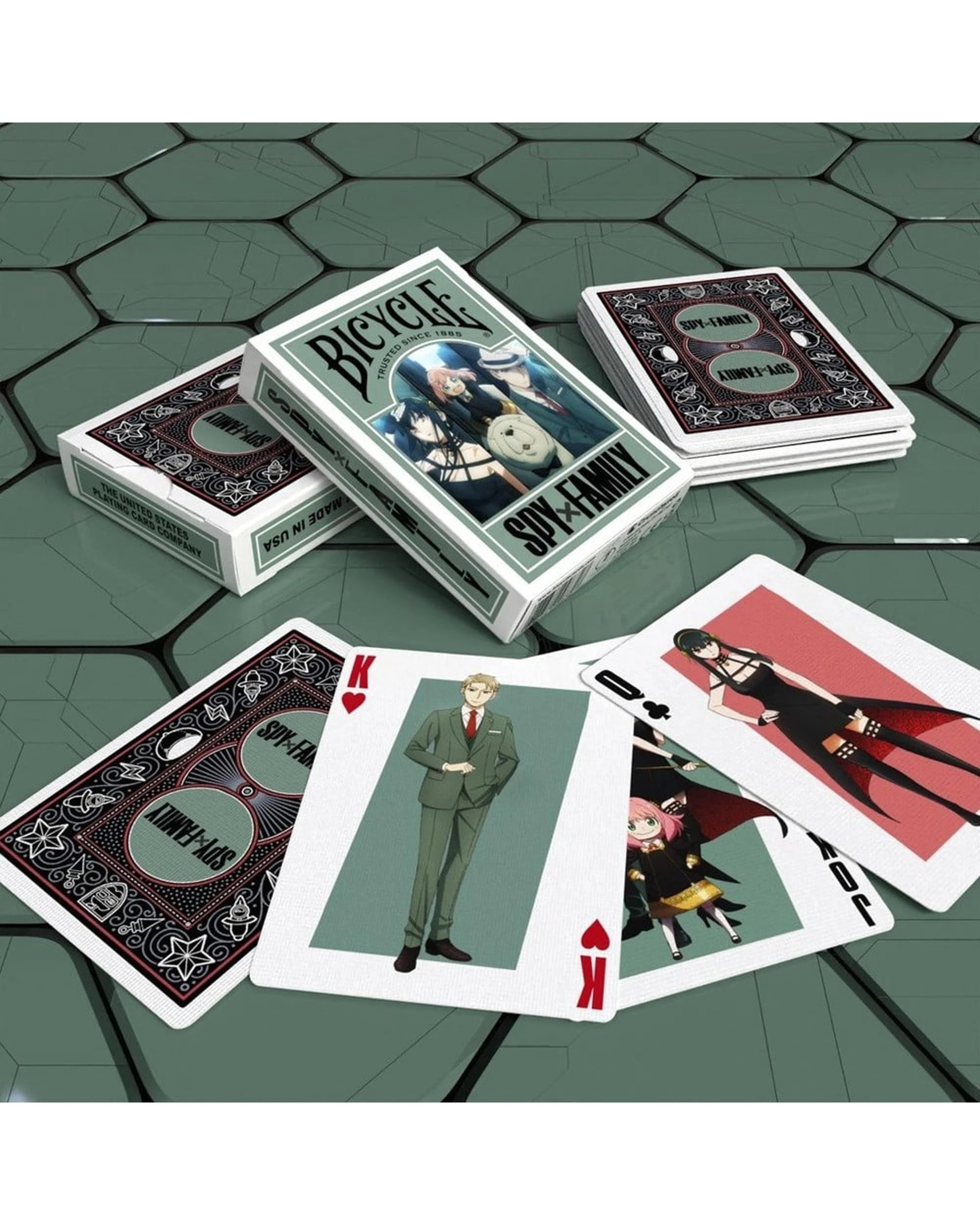 4 Bicycle Spy x Family Playing Cards, 4 of 5