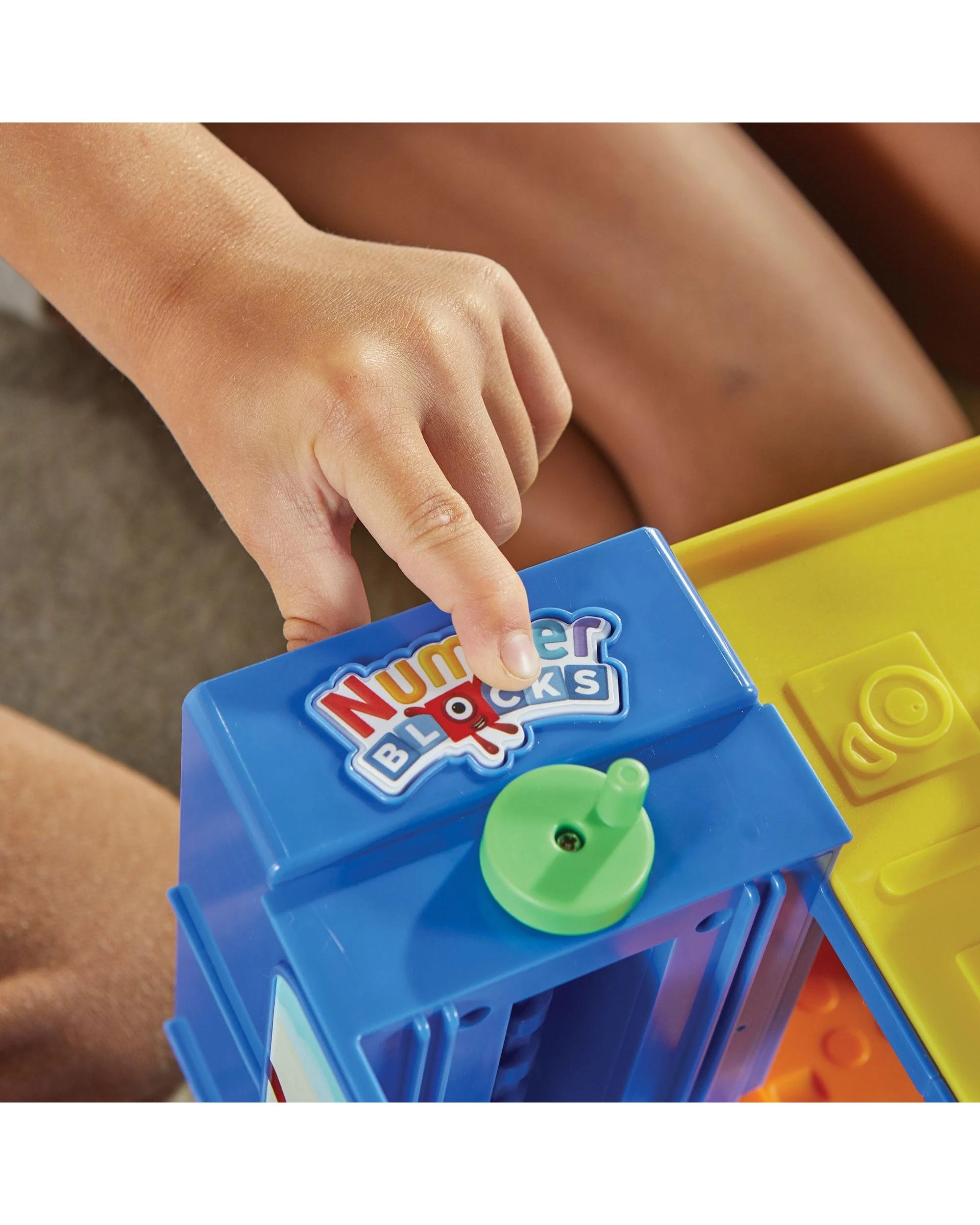 9 Numberblocks Counting Car Garage Playset, 9 of 9