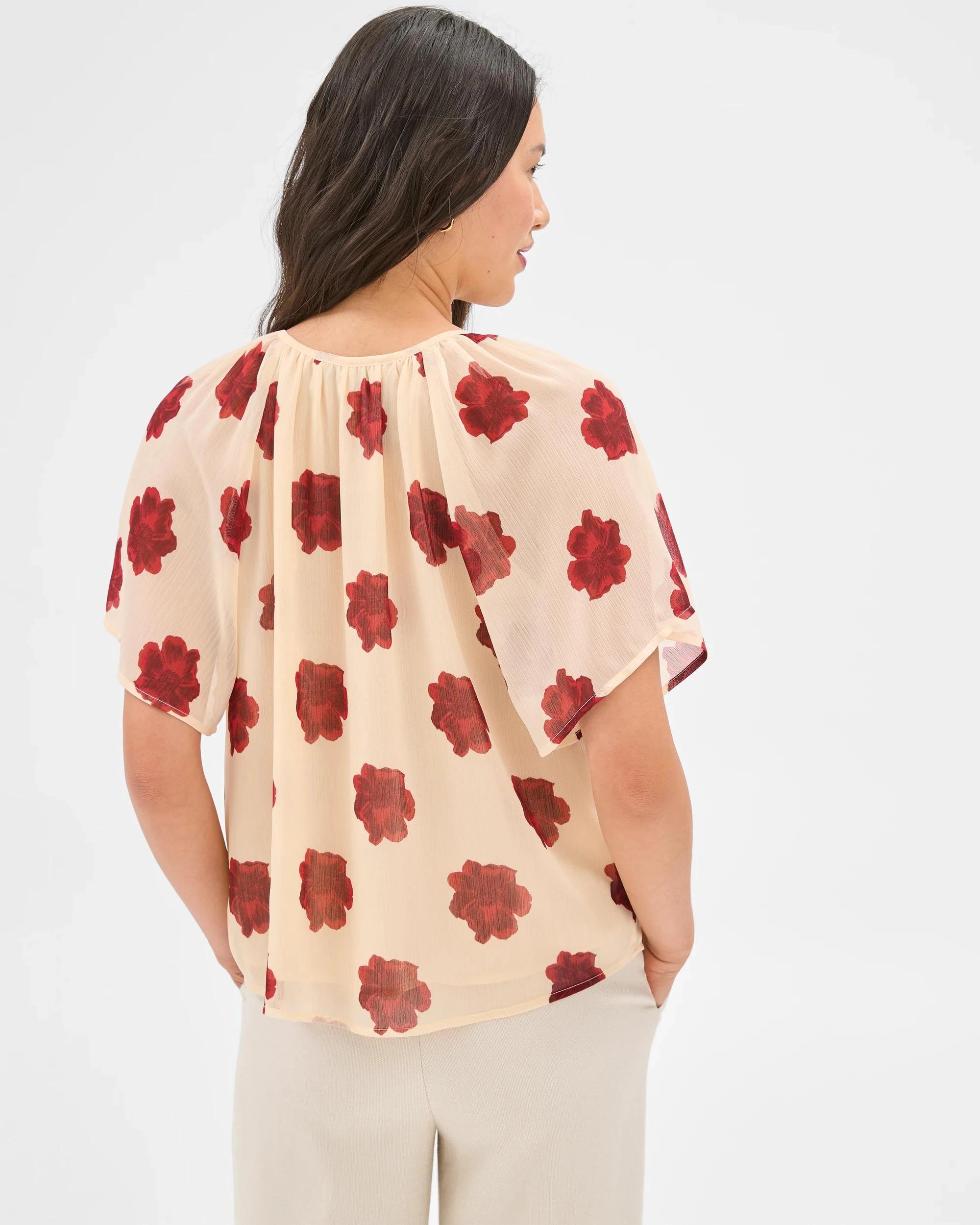 2 Tie Front Top - Preview CRIMSON FLORAL, 2 of 5
