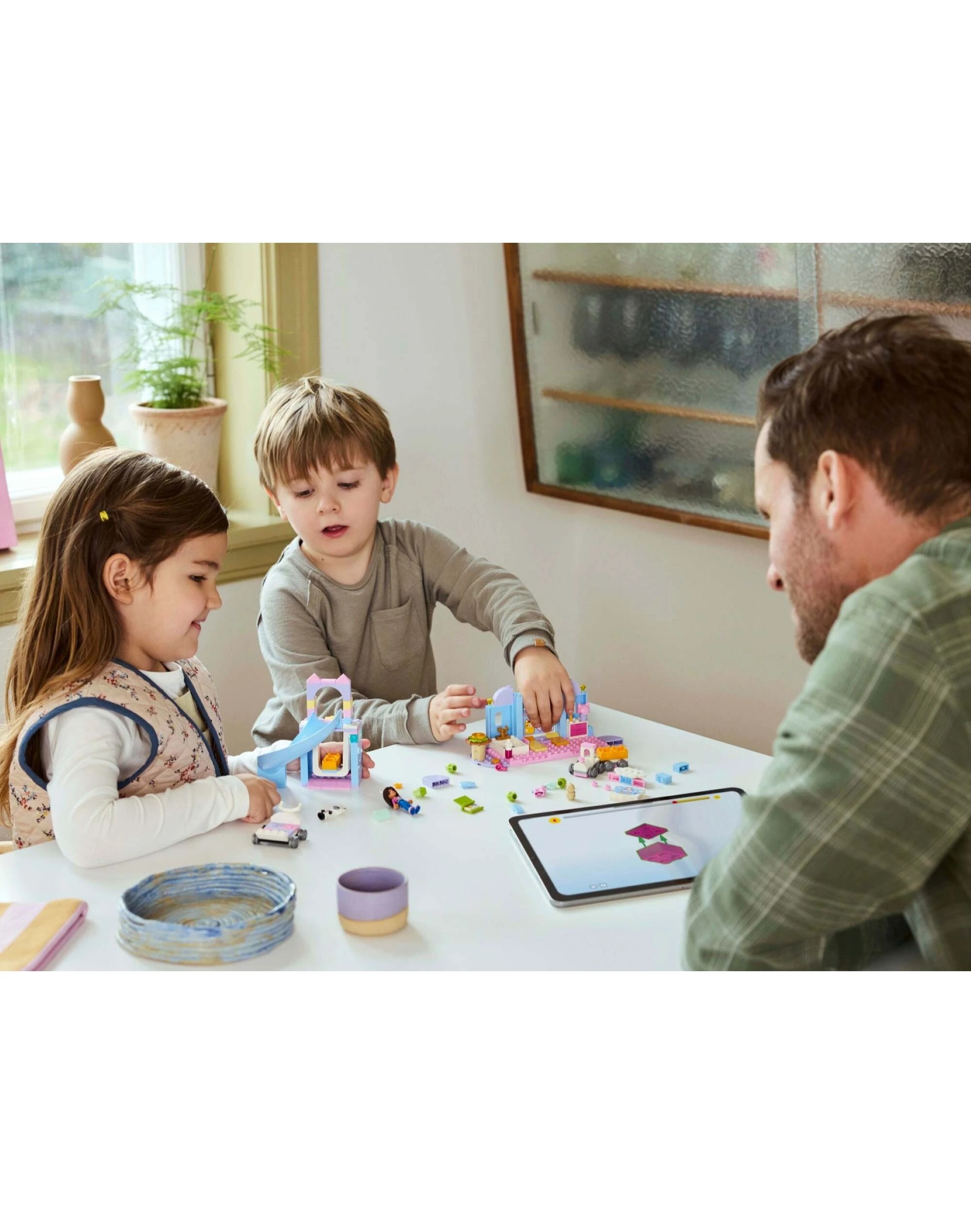 4 LEGO Gabby's Dollhouse Gabby's Kitty Care 10795, 4 of 5