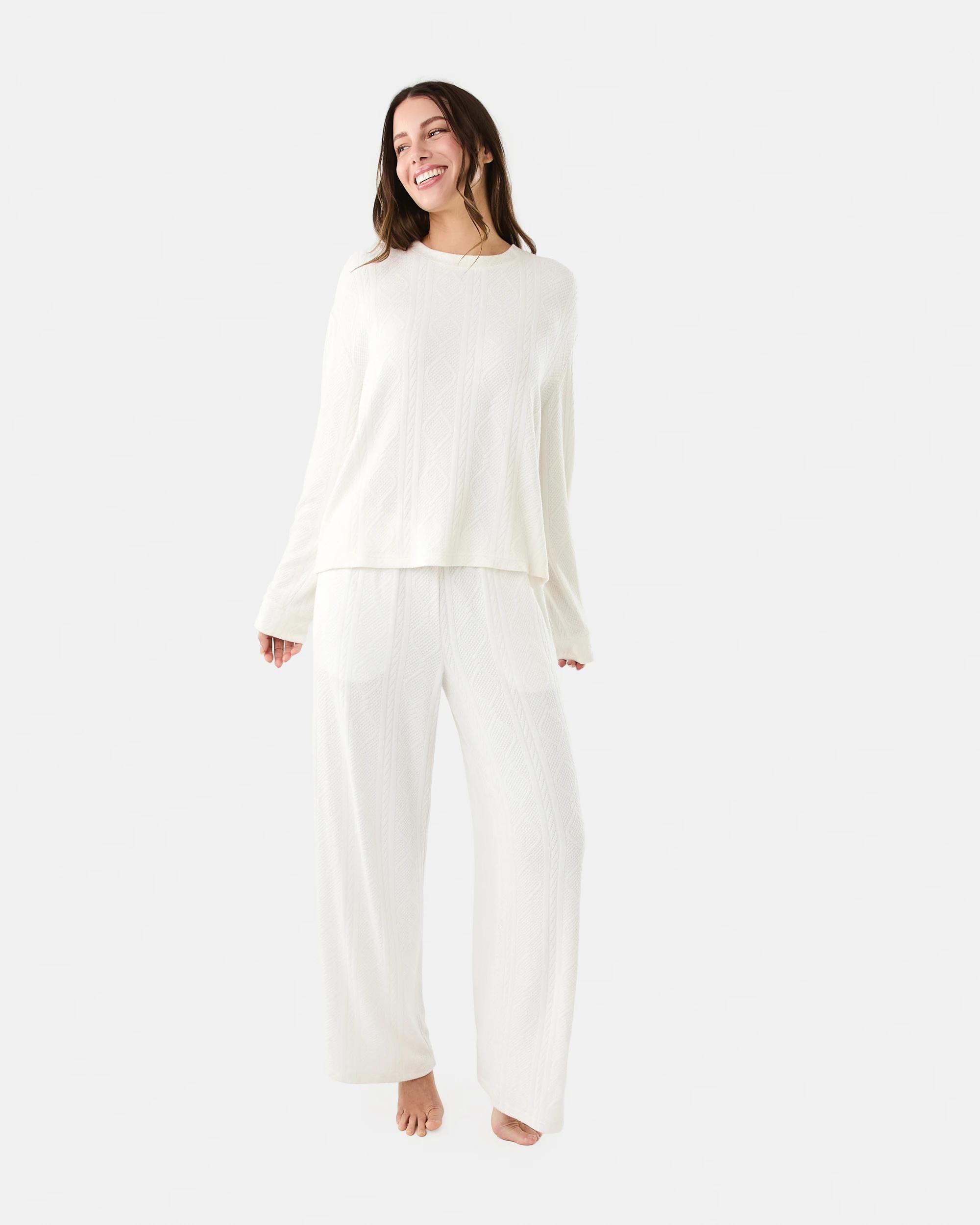7 Viscose Blend Cable Lounge Top Whisper, 7 of 7
