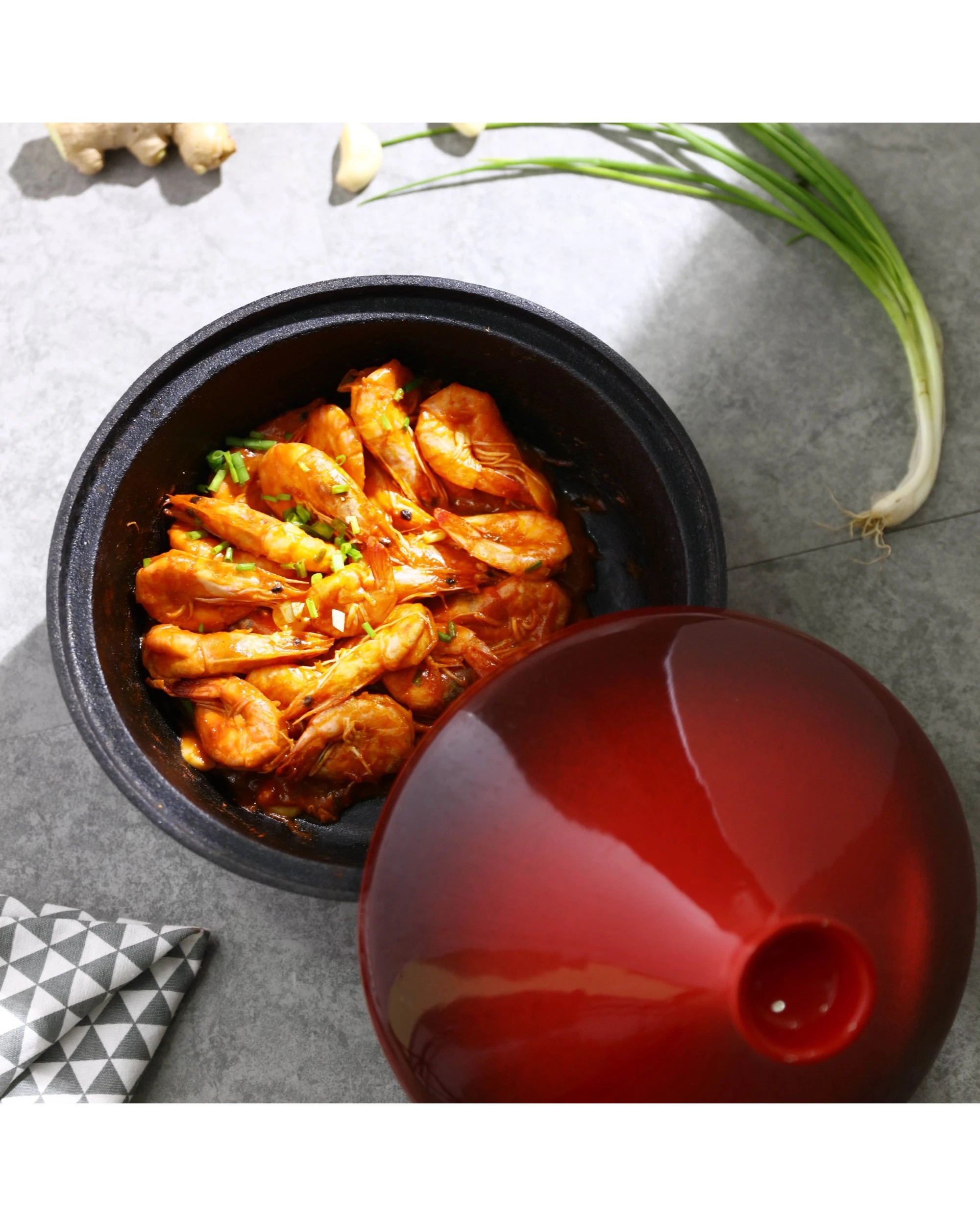 4 Gourmet Kitchen Signature Cast Iron Tagine with Ceramic Lid 25cm - Red, 4 of 5