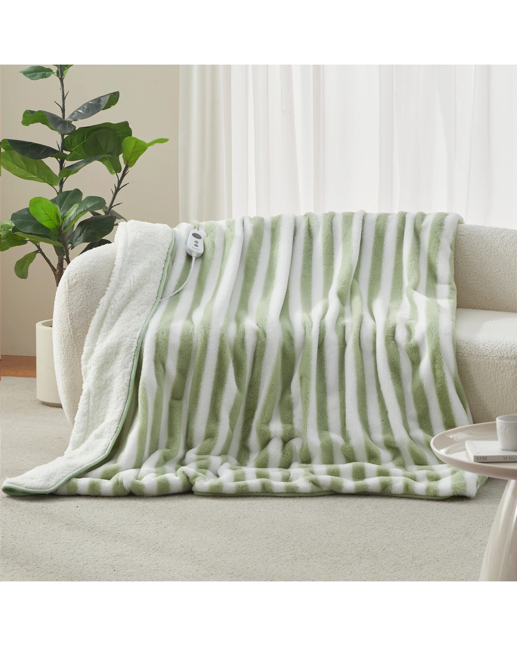 1 Dreamaker Linea Faux Fur Heated Throw 180x200cm - Olive, 1 of 9