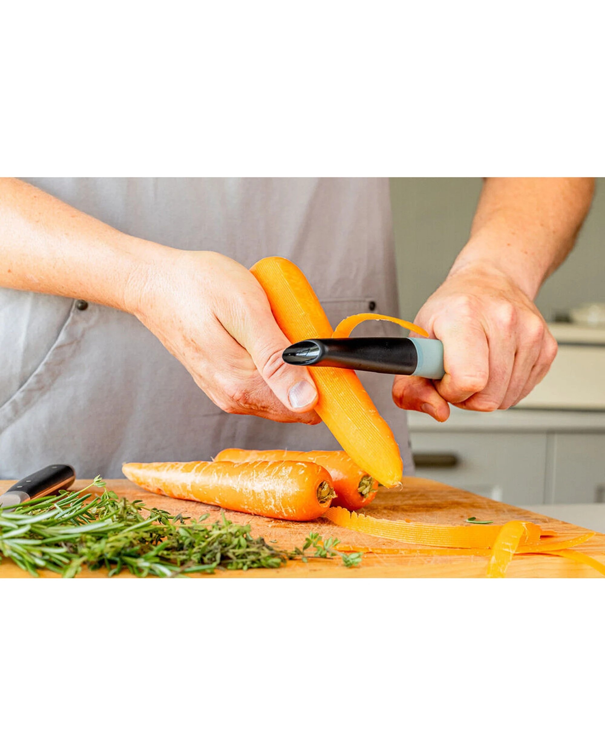 5 KitchenAid 2PK Metal Soft Grip Euro Fruits Veggies Peeler With Ergonomic Handle - Blue, 5 of 8