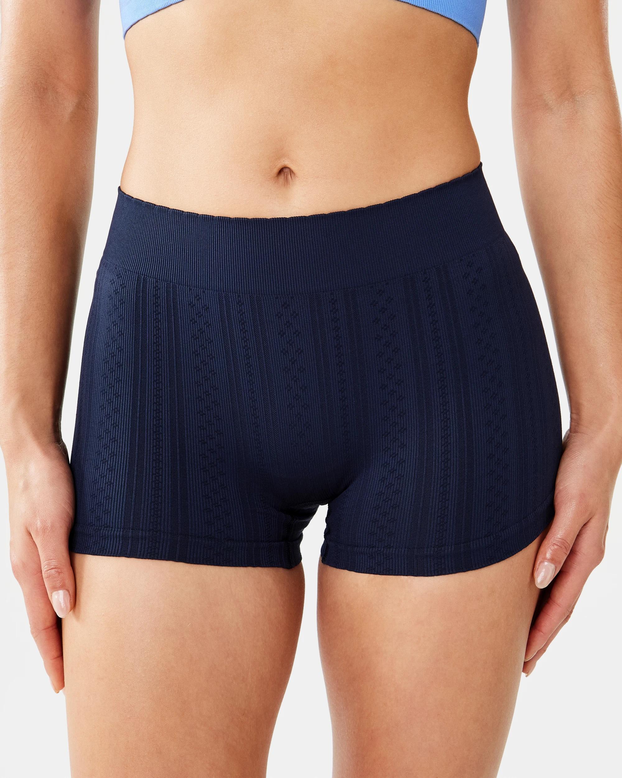 5 3 Pack Seamfree Rib Boyleg Shorties Cottage, 5 of 10