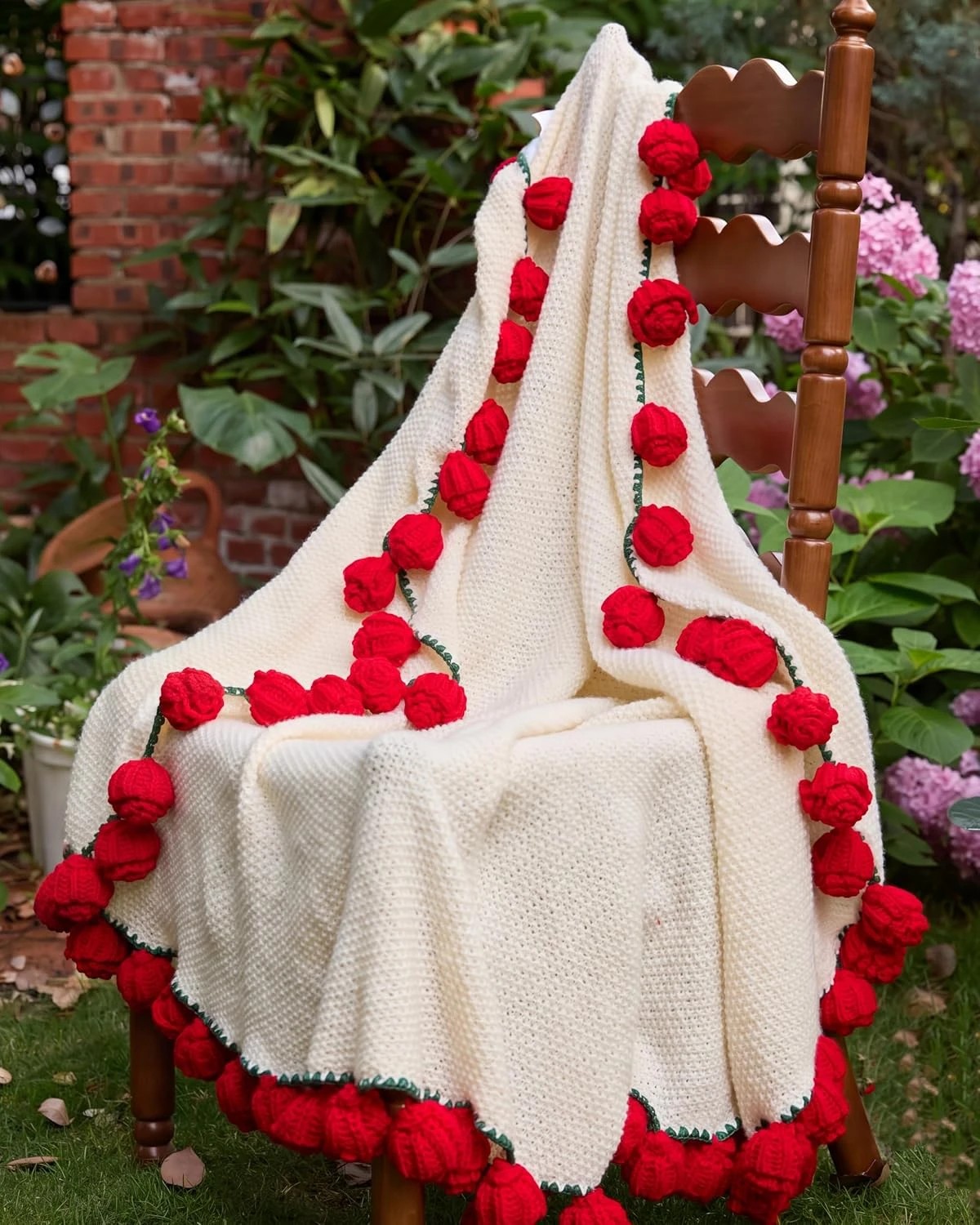 5 Gioia Casa 3-in-1 Round Rosebud Knit Throw  100cm - Red, 5 of 7