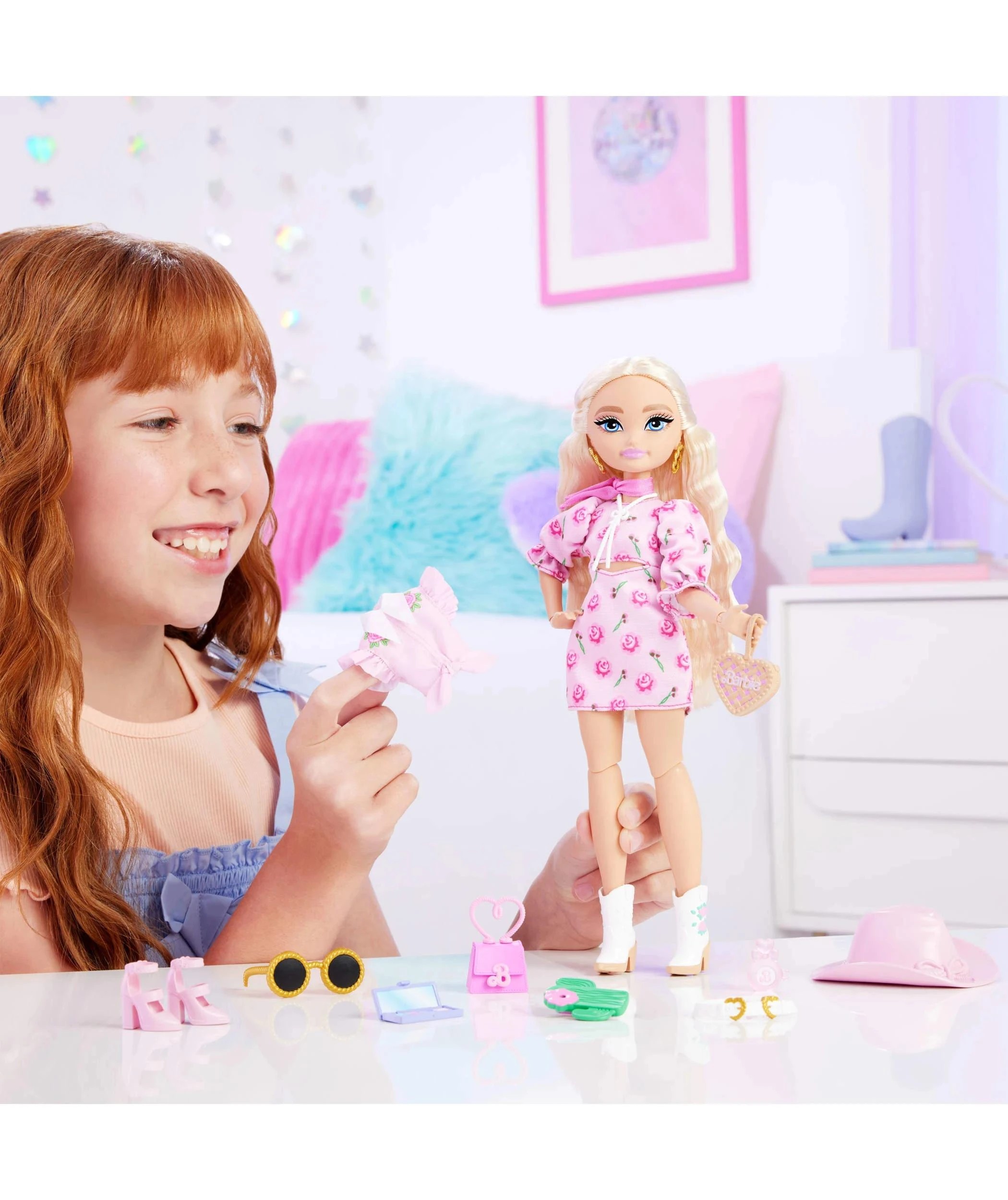 6 Mattel Barbie Malibu Doll  Dream Besties Festival Looks Set - Multi, 6 of 6