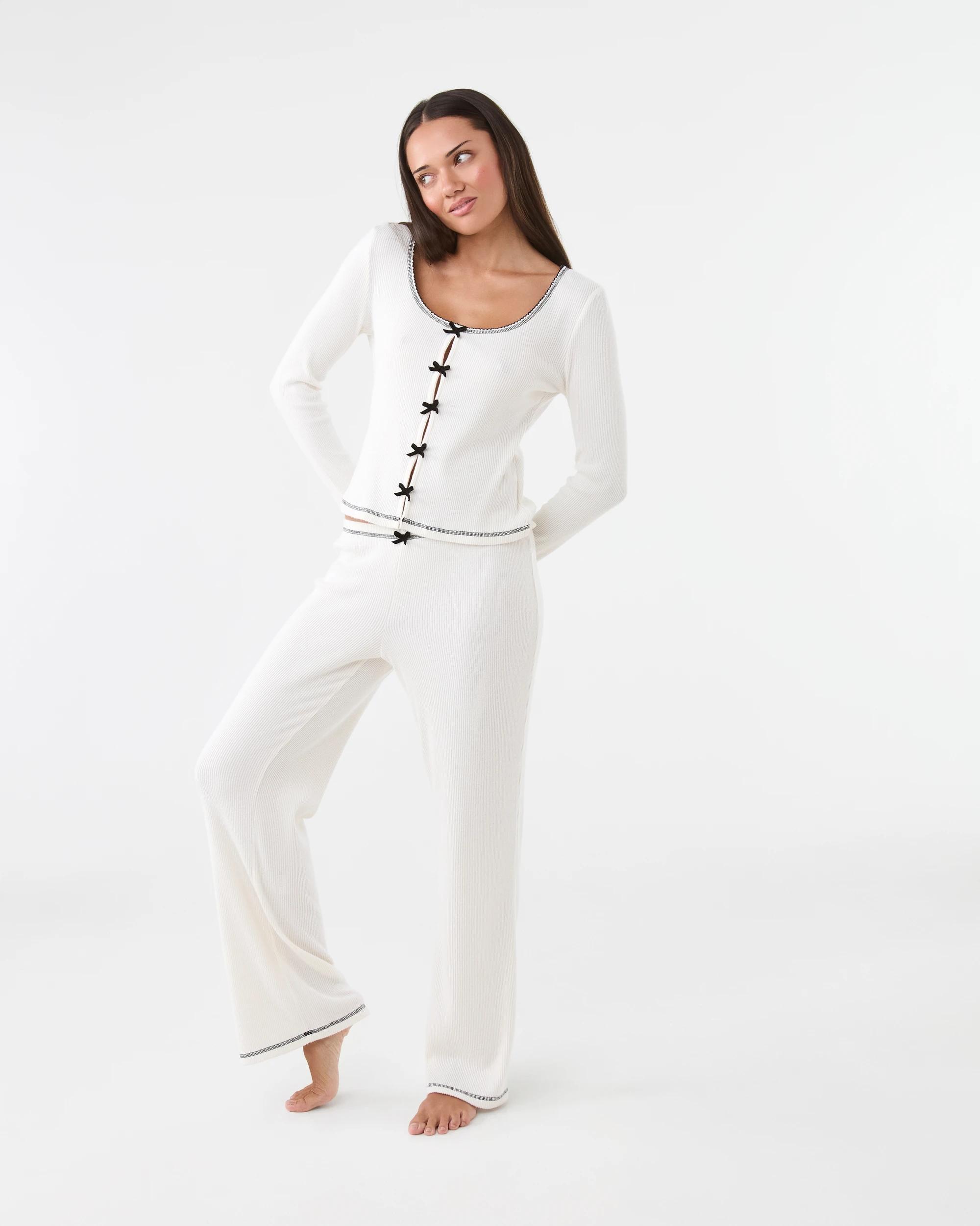 2 Long Sleeve Brushed Rib Bows Top Whisper, 2 of 7