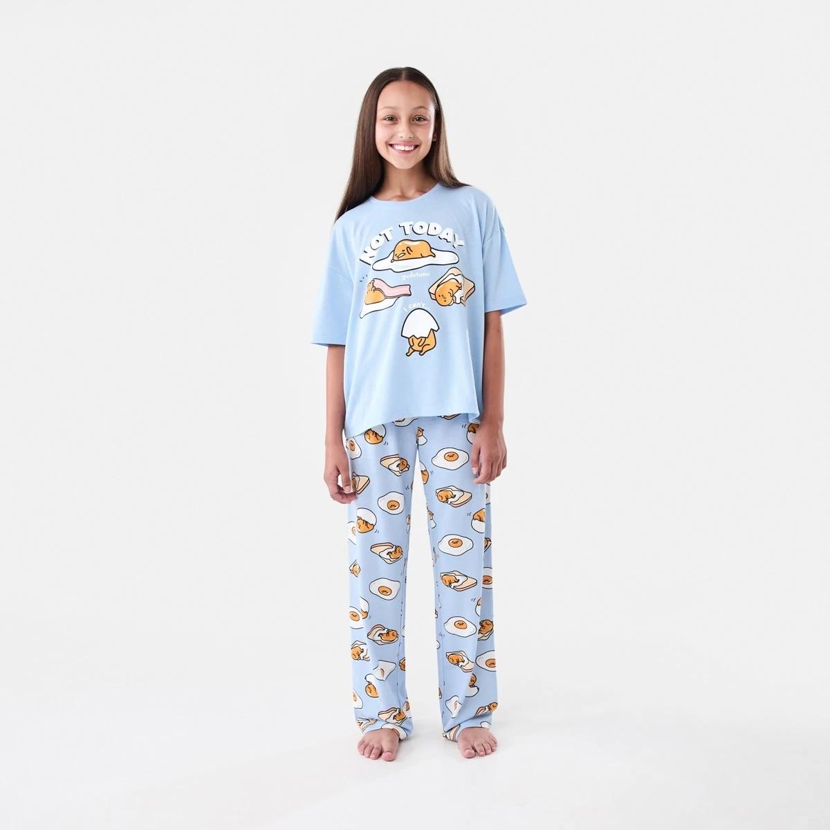 1 Gudetama License Pyjama Set Gudetama, 1 of 7