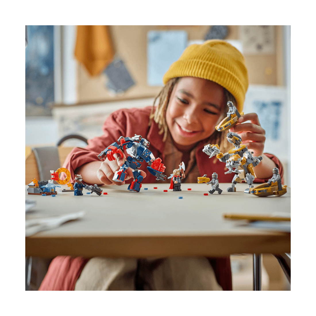 8 LEGO Marvel Super Heroes Avengers: Endgame Thor vs. Chitauri 76322, 8 of 10