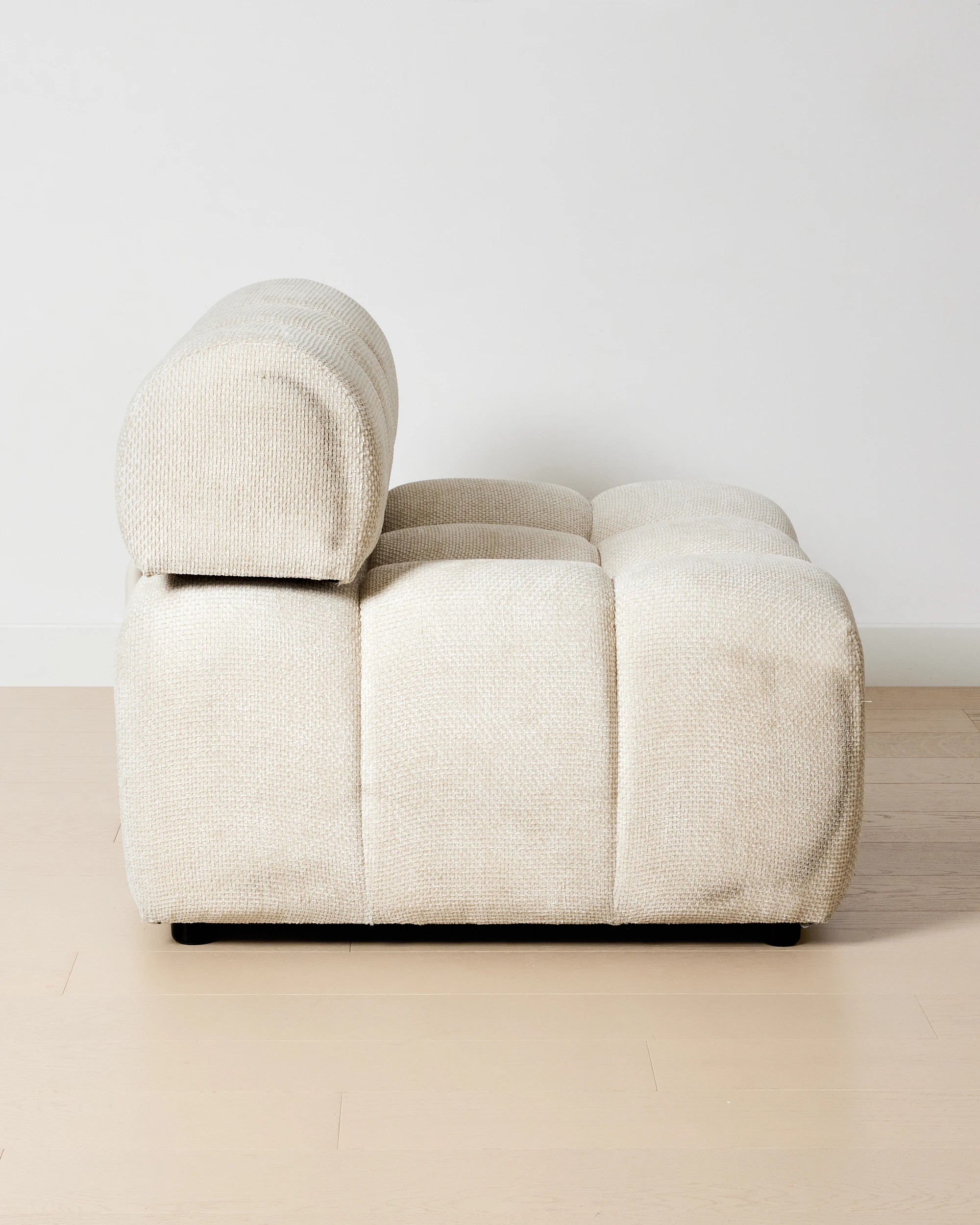 3 Mali Lounge Chair, 3 of 7