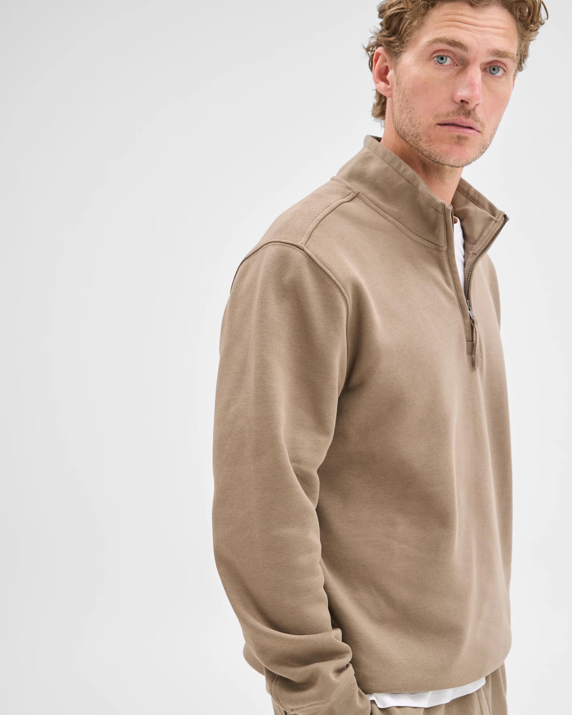 6 Target Man Australian Cotton Blend Fleece 1/2 Zip Top MUSHROOM, 6 of 8