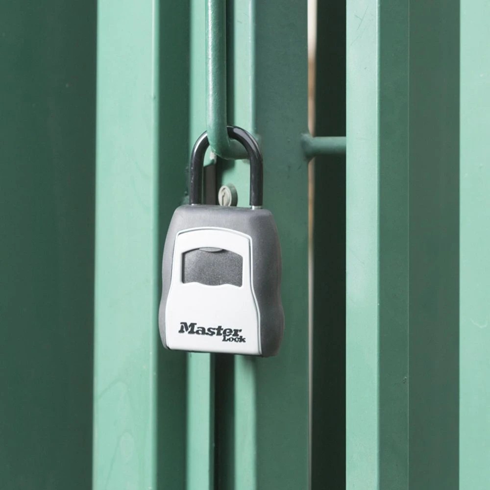 8 Masterlock Medium Combination Portable Key Safe, 8 of 10