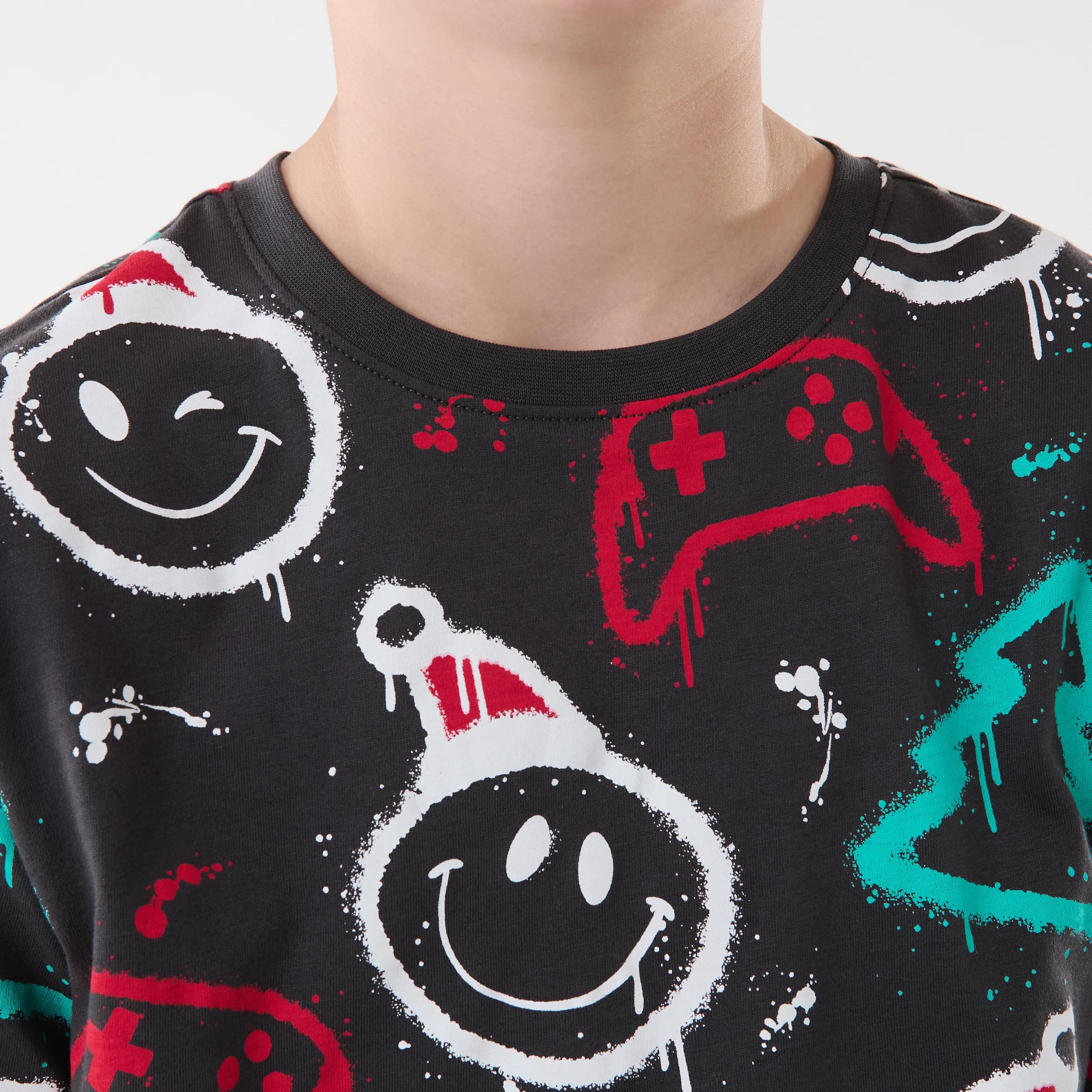 4 Christmas Knit Pyjama Set CHRISTMAS GRAFFITI, 4 of 4