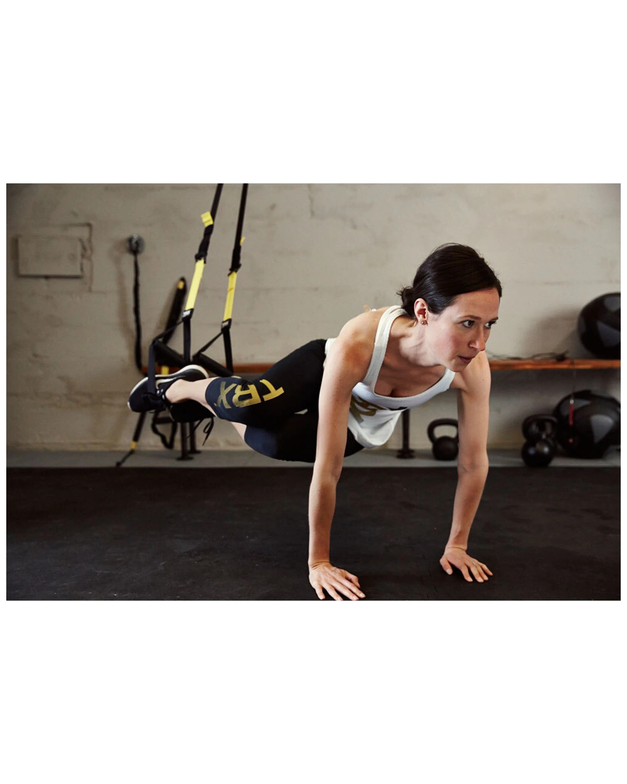 5 TRX Strong Suspension Trainer Kit With Straps Door Anchor Mesh Bag And Poster - Multi, 5 of 7