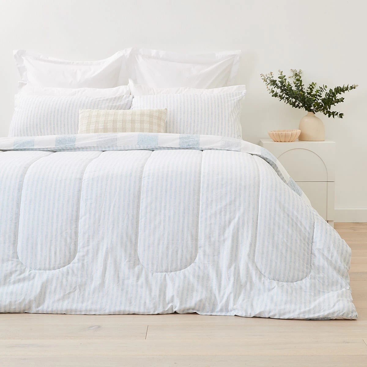 2 Quinn Cotton Rich Reversible Comforter Set - King Bed, Blue, 2 of 7