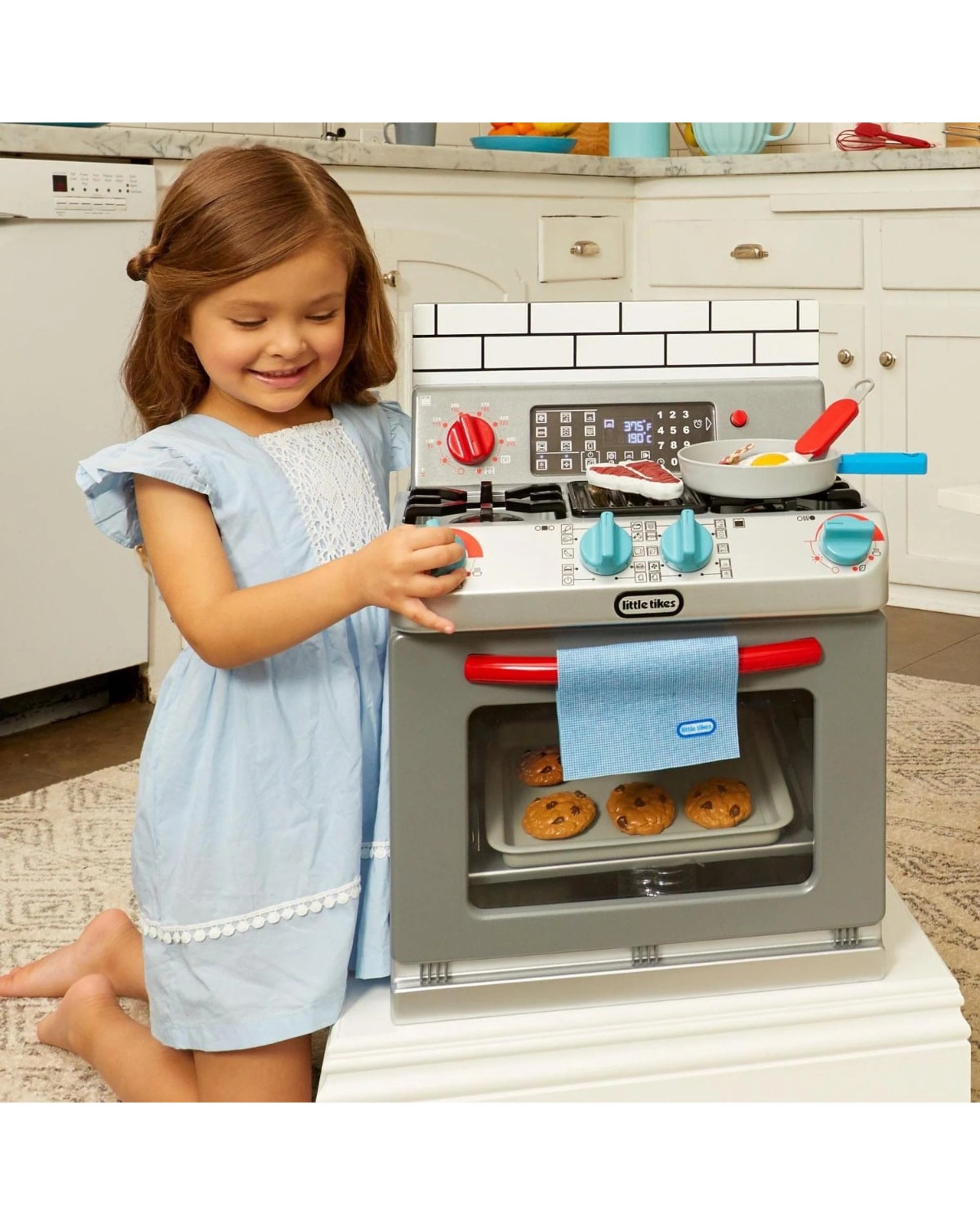 6 Little Tikes First Oven Play Set, 6 of 7