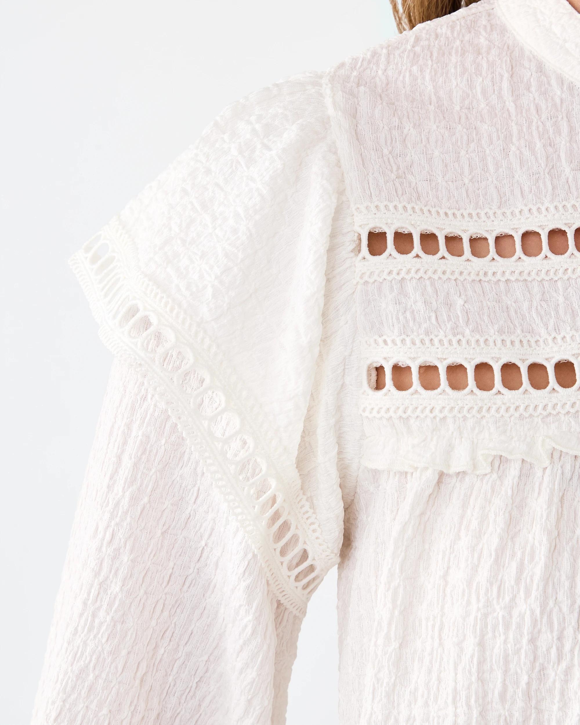 6 Long Sleeve Ruffle Detail Top Cld White, 6 of 8