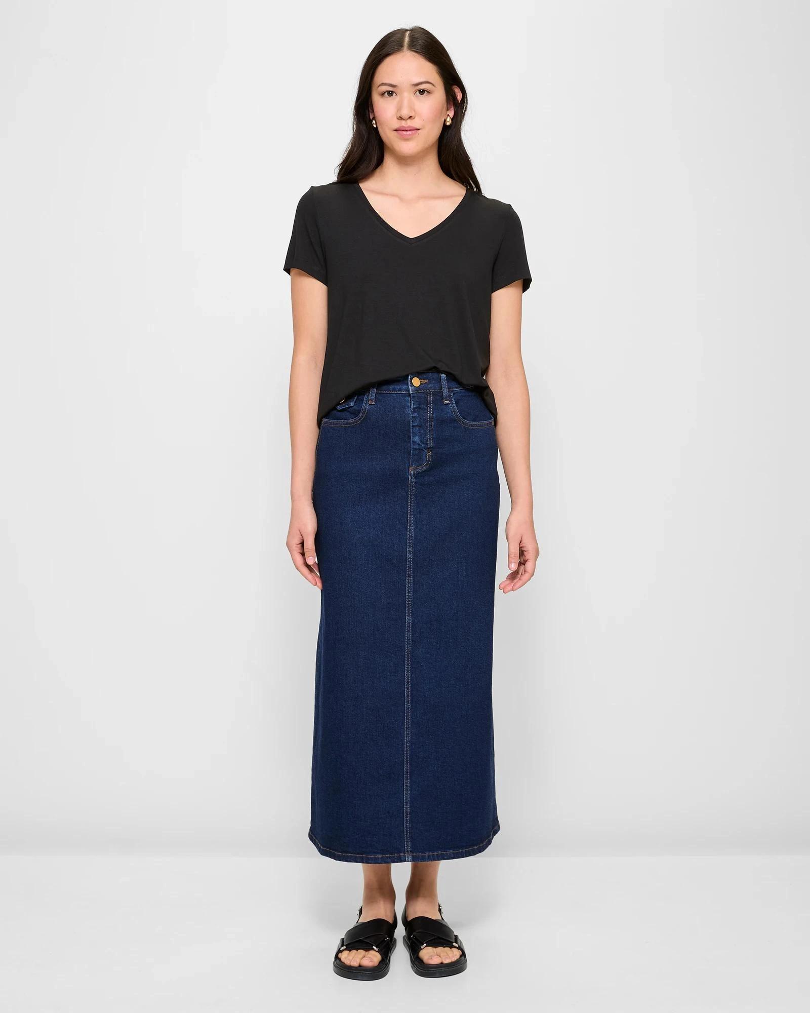 7 Target Viscose/Elastane V-Neck T-Shirt BLACK, 7 of 10