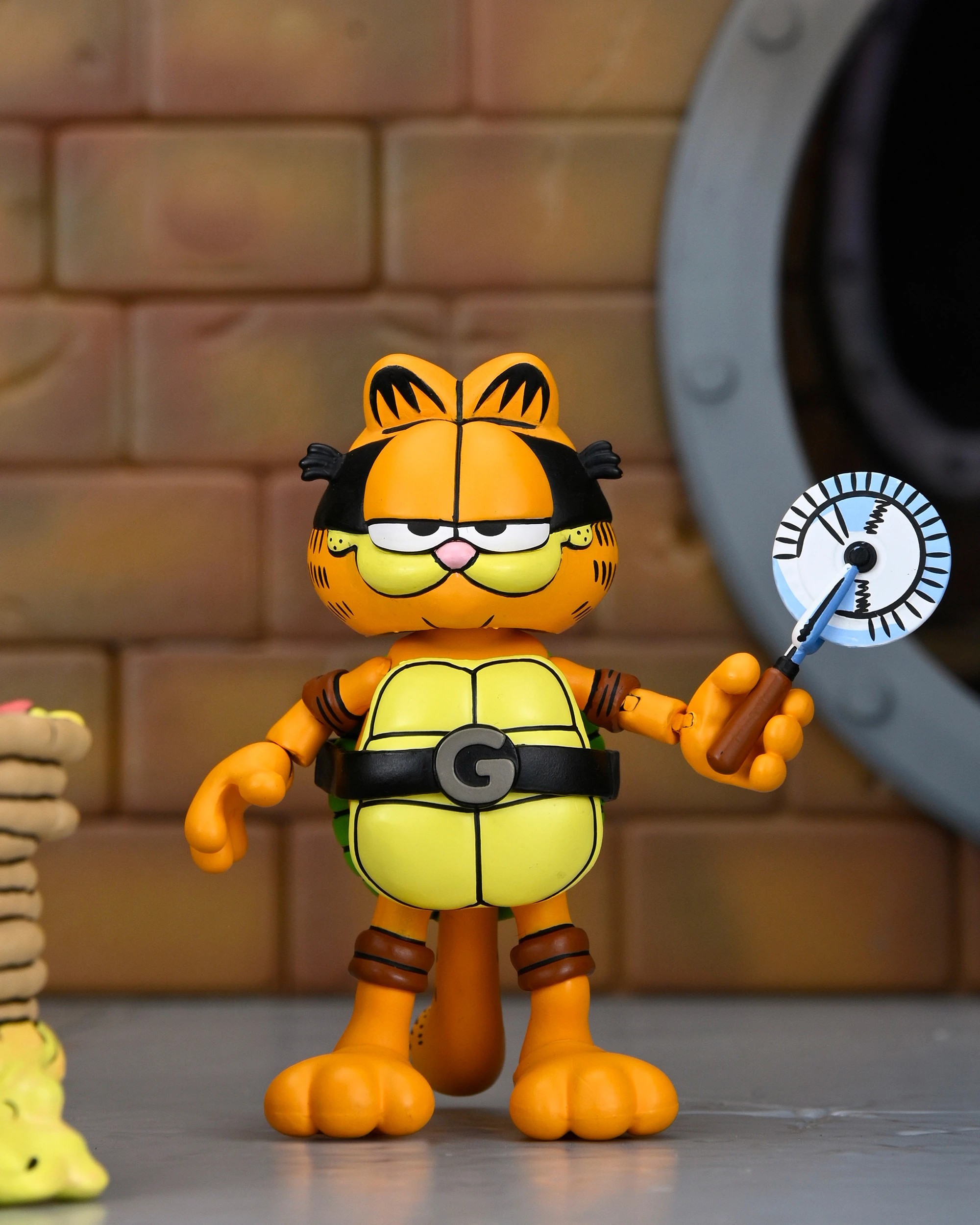 5 NECA TMNT x Garfield 7 - Inch Action Figures - Orange, 5 of 7