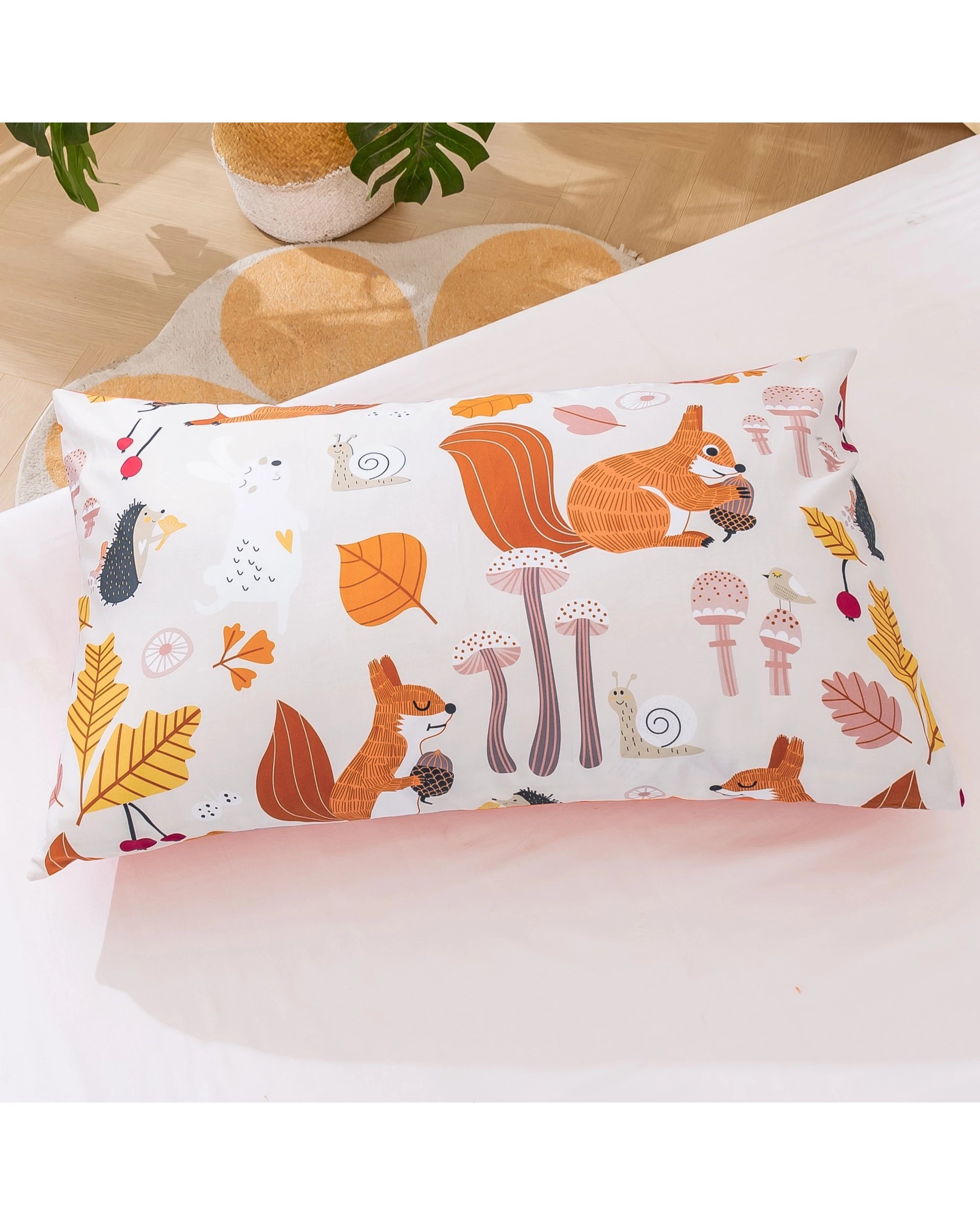 3 Jack & Ava Quilt Cover Set Find a Squirrel - King Single Bed - Animal Print, 3 of 9