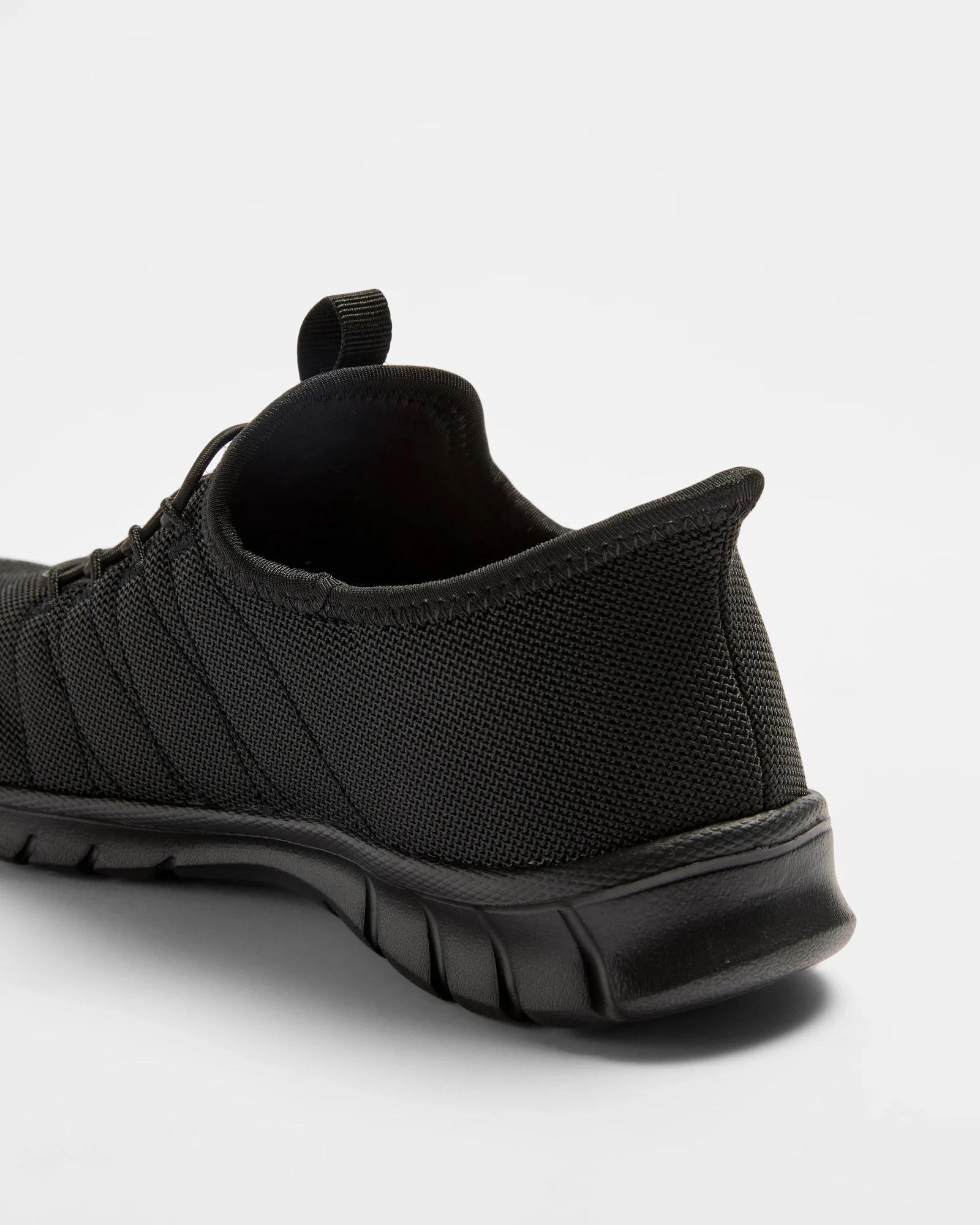 2 Target Woman Womens Hands Free Comfort Runner - Tracie BLACK, 2 of 3