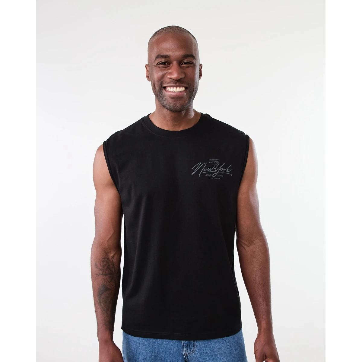 1 Graphic Curved Hem Muscle Blk Nyclub, 1 of 6