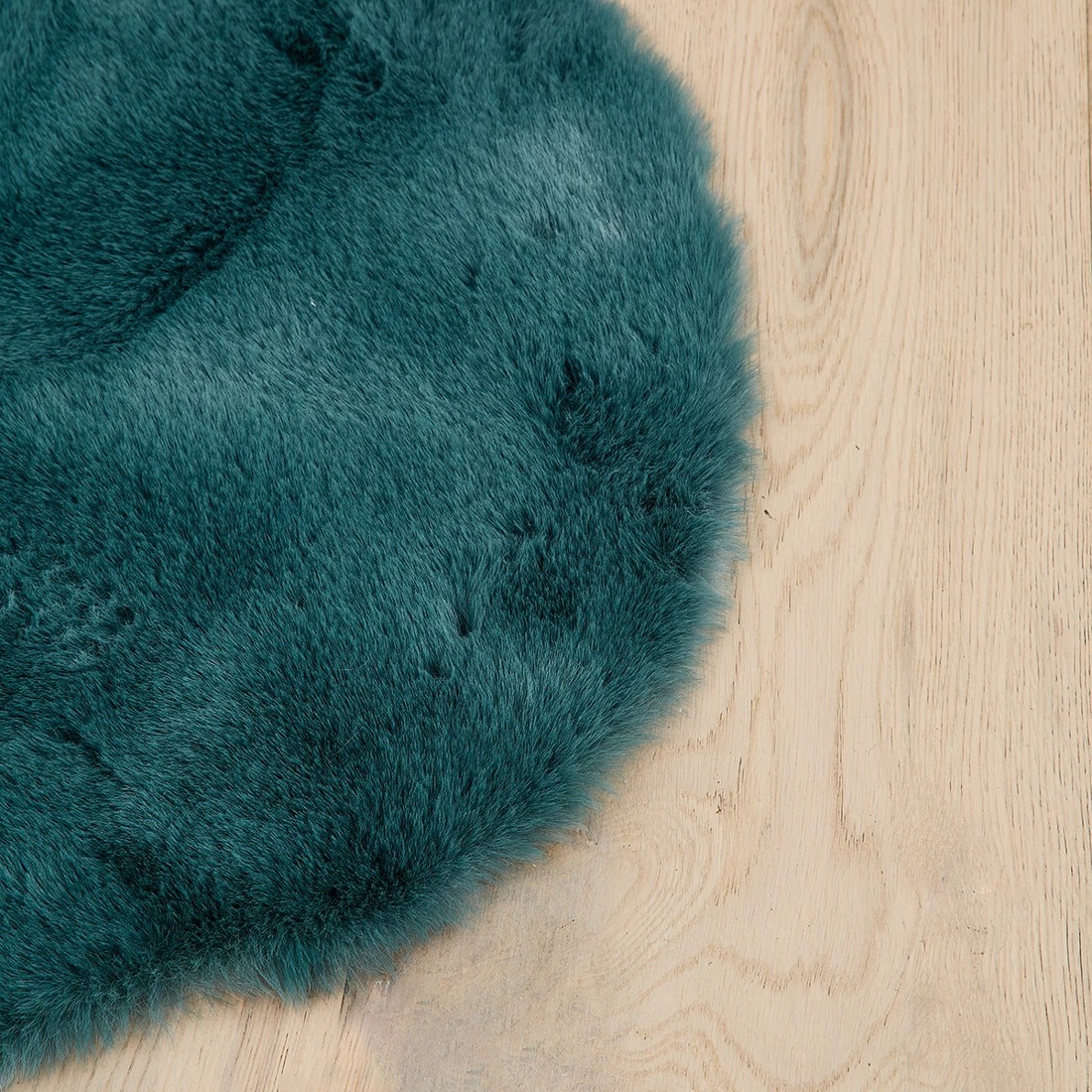 2 Green Faux Fur Rug - Green, 110cm x 65cm, 2 of 7