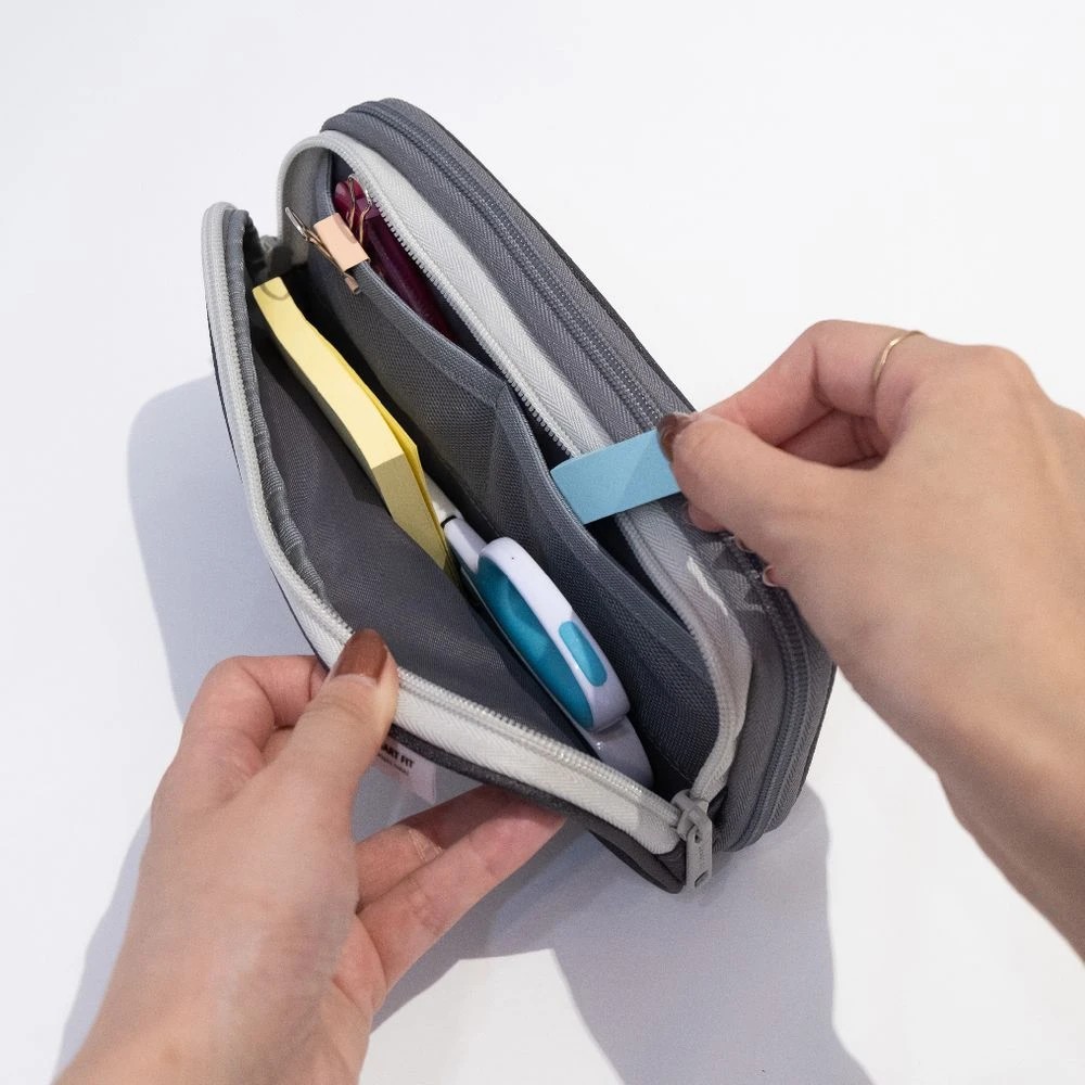 4 Smart Fit Twin Zip Pencil Case Black, 4 of 8