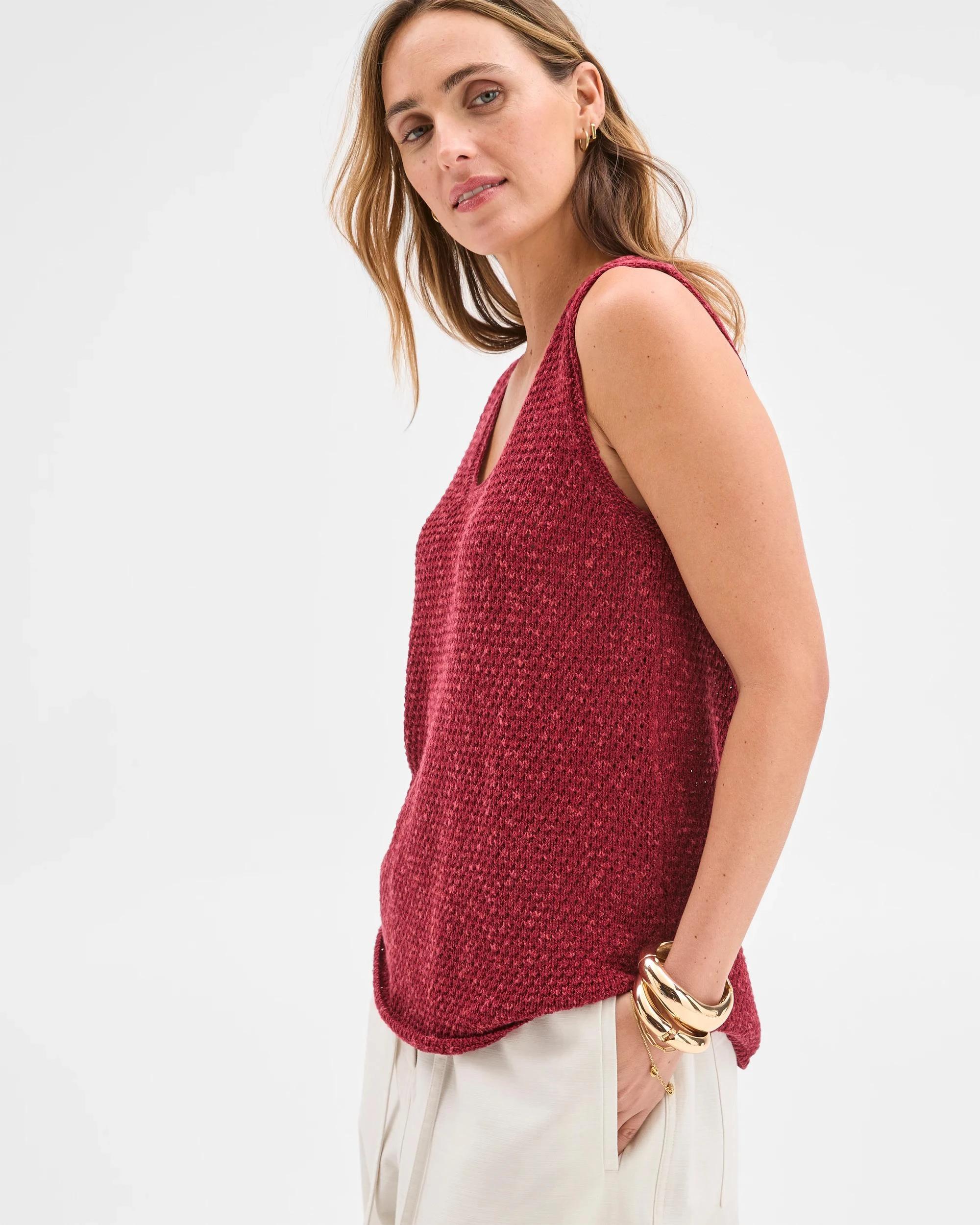 4 Target Woman Textured Knit Boxy Tank GARNET, 4 of 6