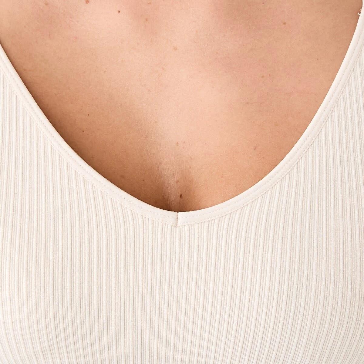 6 Sports Medium Support Seamfree Crop Top CLOUD BEIGE, 6 of 8