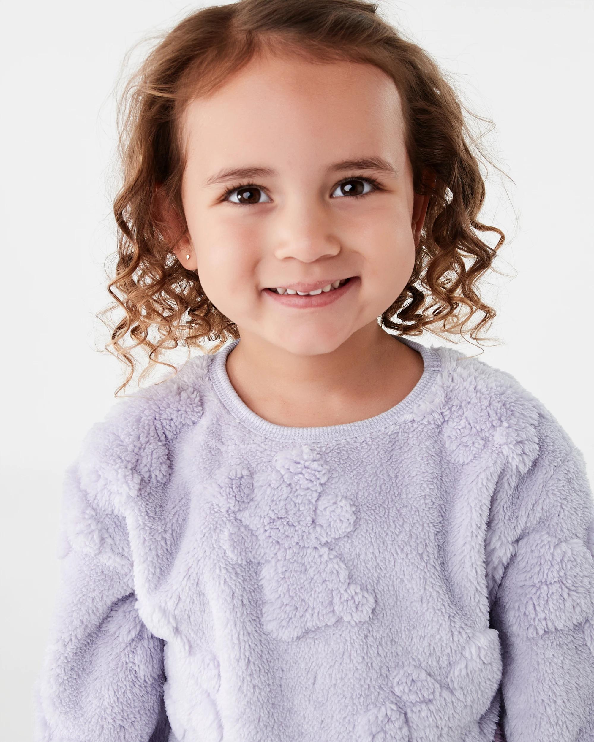 3 Embossed Fluffy Pyjama Set Prp Bear, 3 of 7
