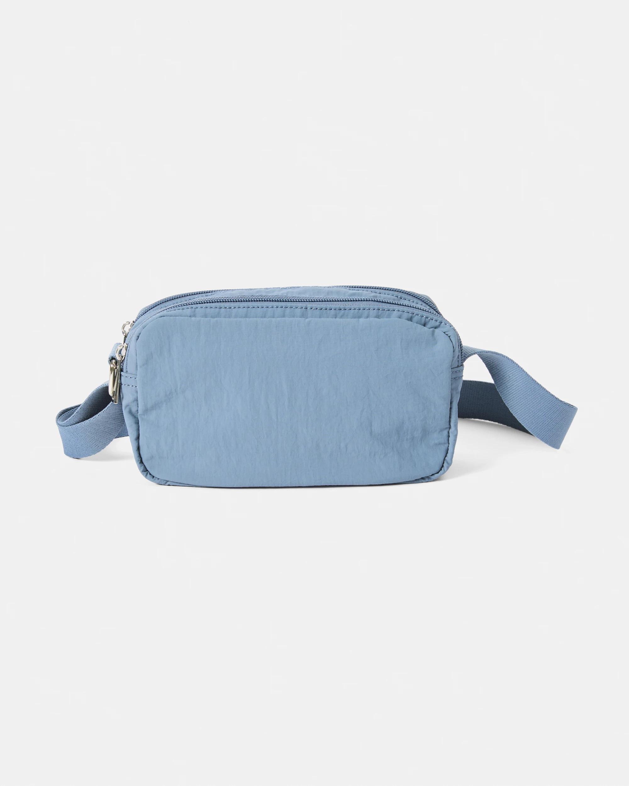 1 Urban Zip Crossbody Bag Blu Willow, 1 of 6