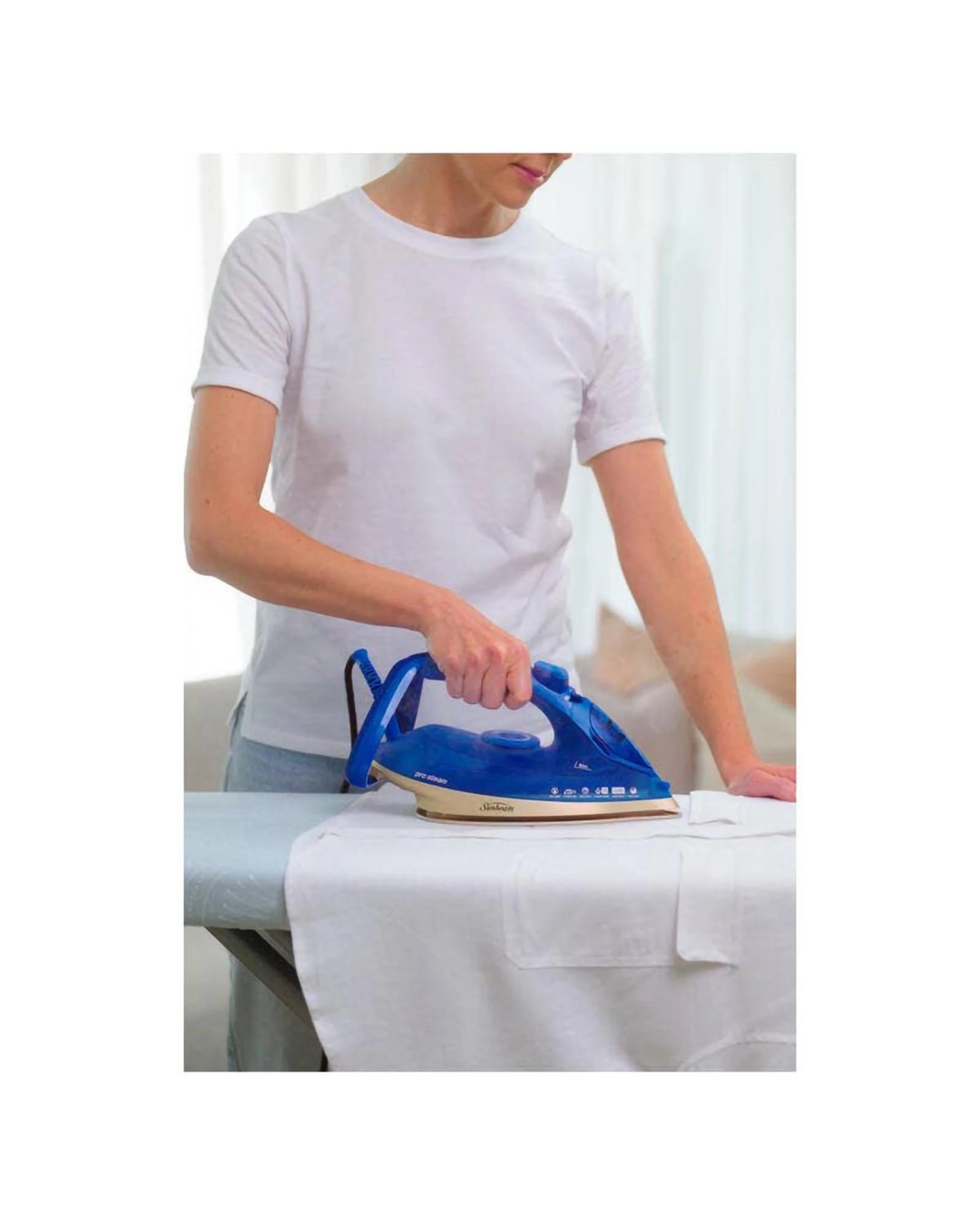 5 Sunbeam Prosteam Breeze Iron, 5 of 5