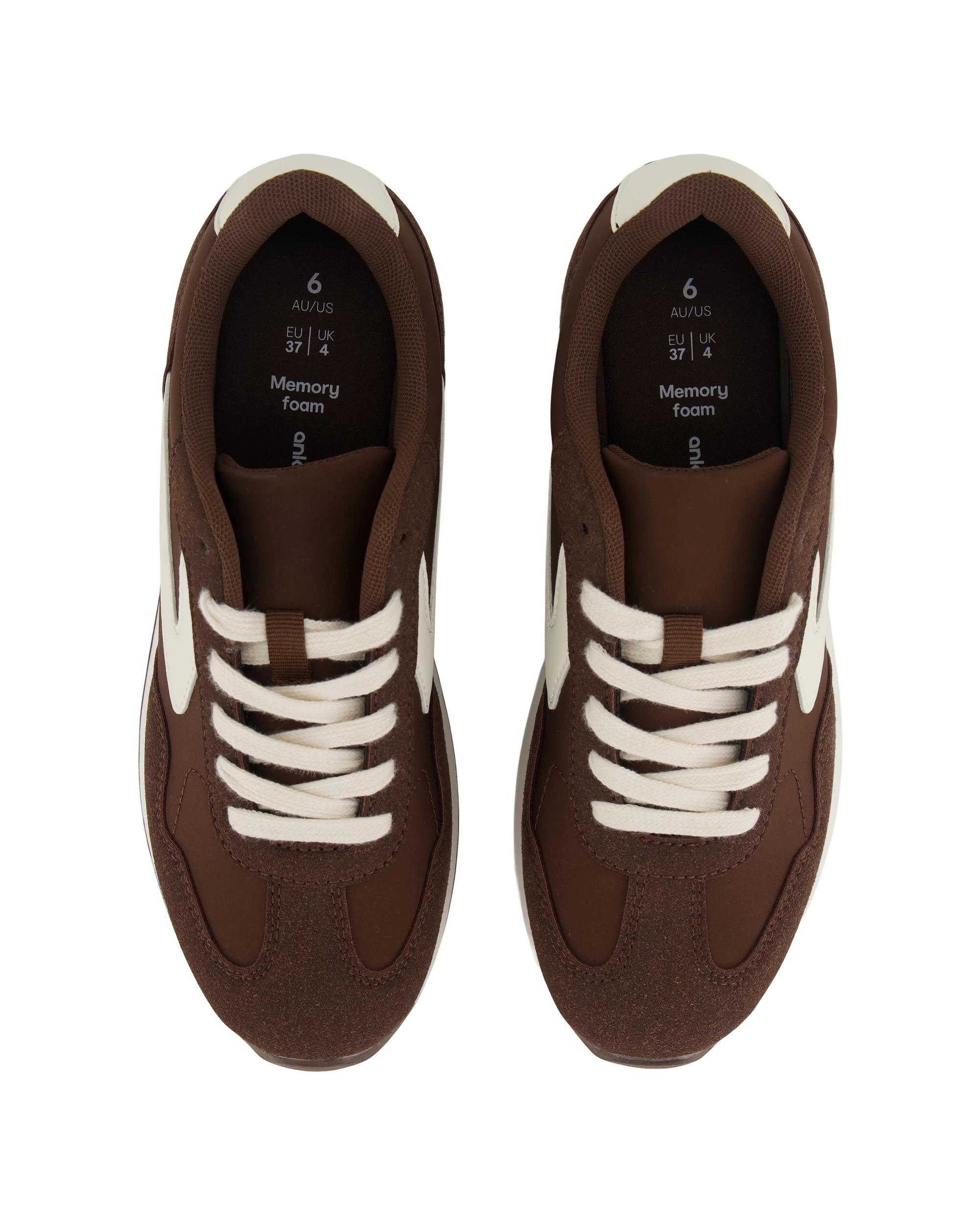 3 Nylon Sneakers Chocolate, 3 of 5