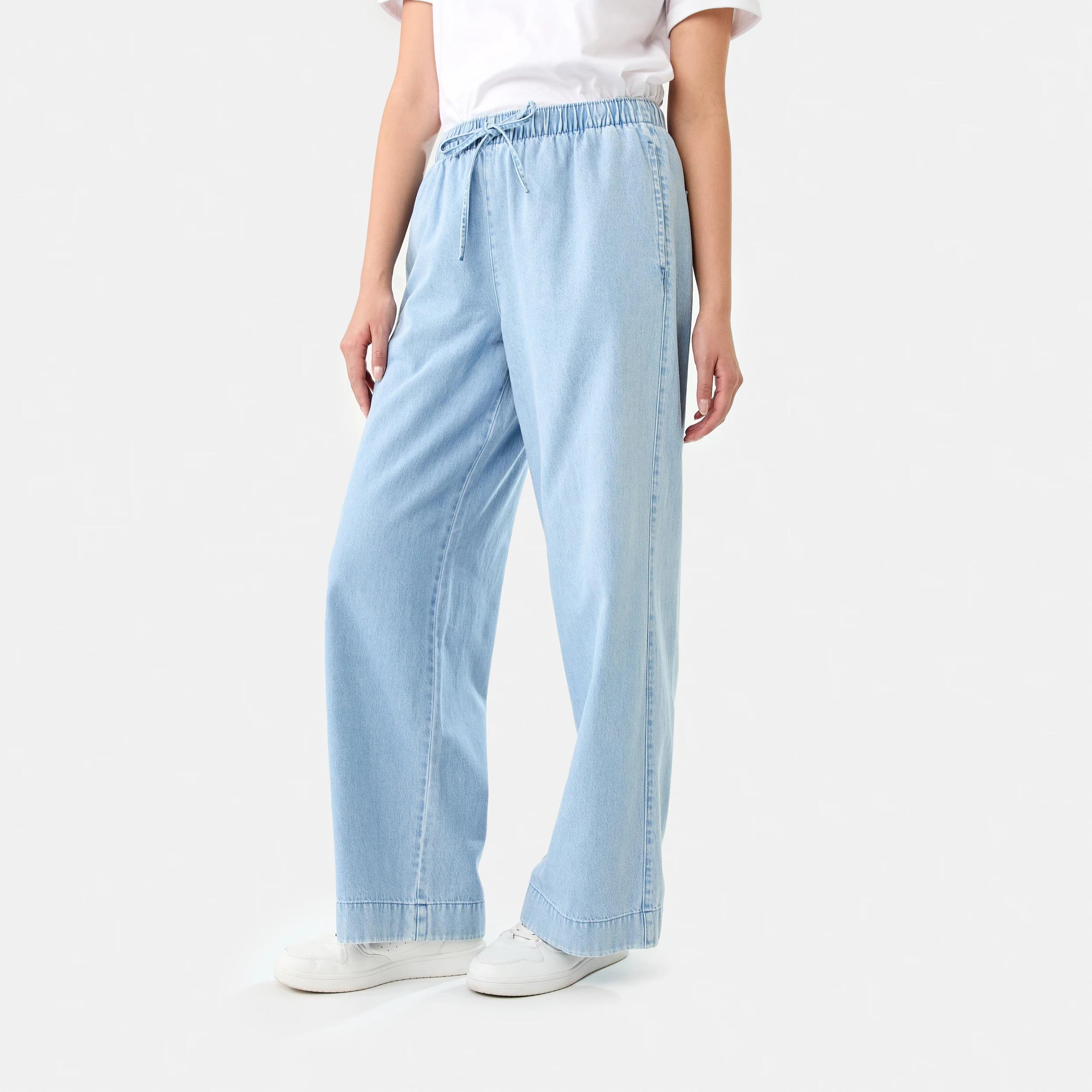 3 Comfort Wide Leg Jeans LIGHT DENIM WASH, 3 of 9