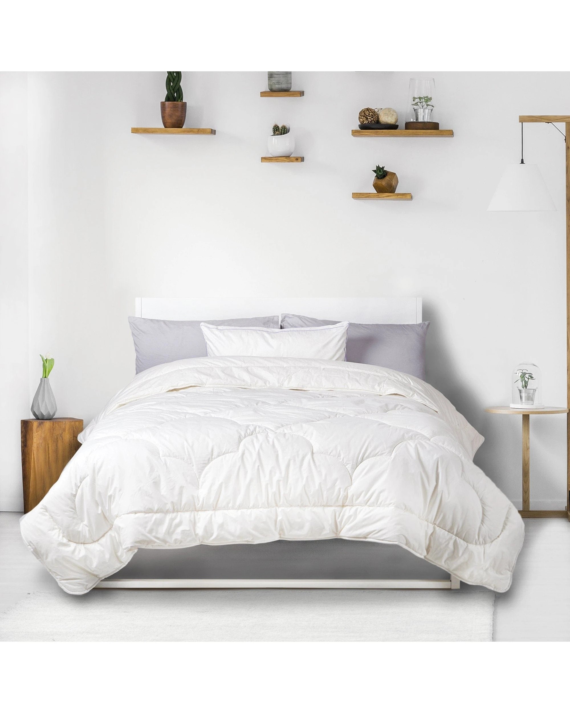 2 Golden Quilts Washable Wool Blend Quilt 350Gsm - King Bed - White, 2 of 3