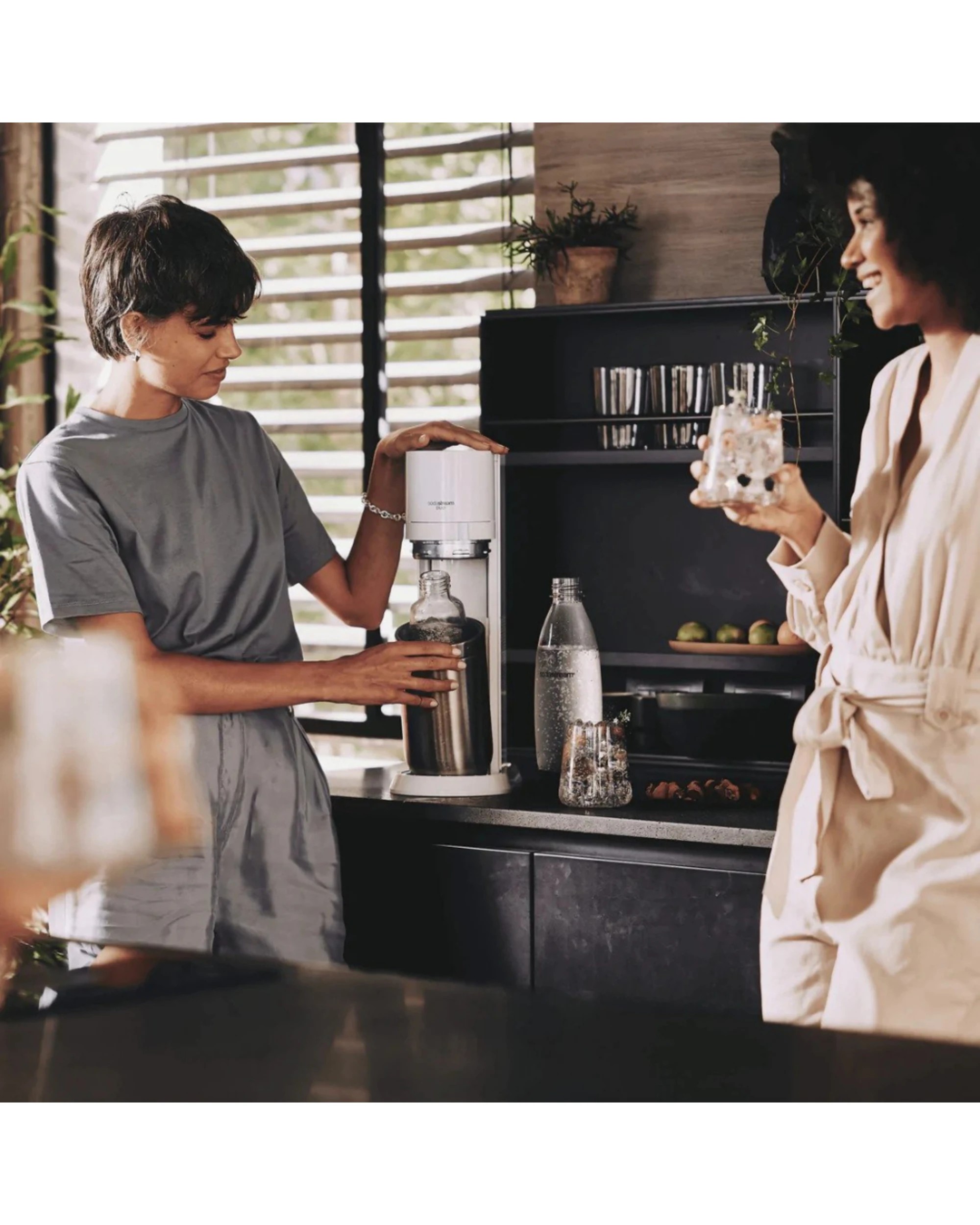 4 SodaStream DUO with Flavours - White, 4 of 4