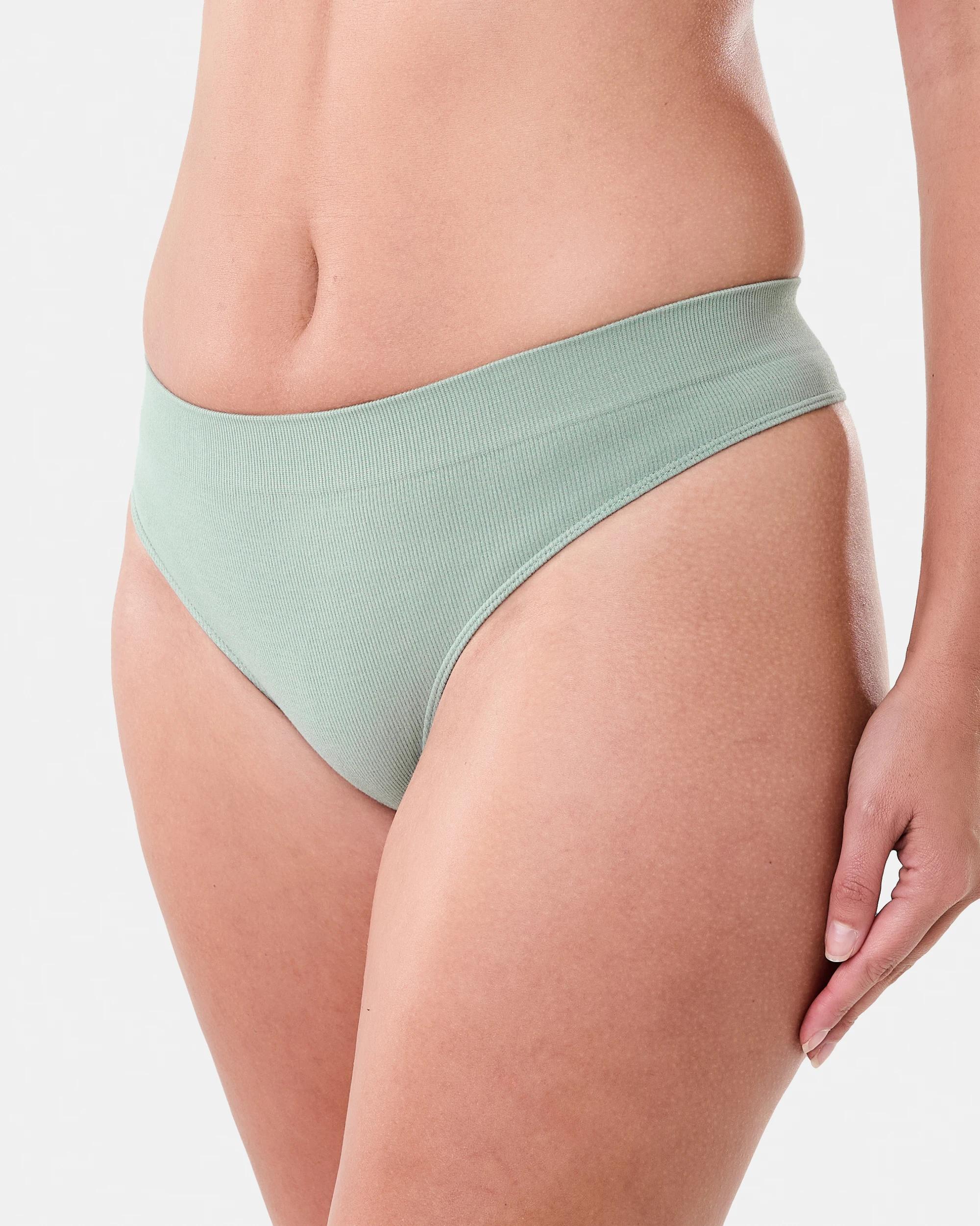 6 3 Pack Bamboo Seamfree Rib G-String Briefs Som Bk Ig, 6 of 7