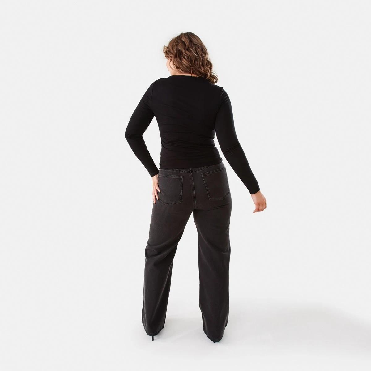 4 Long Sleeve Ruched Shoulder Top Black, 4 of 7