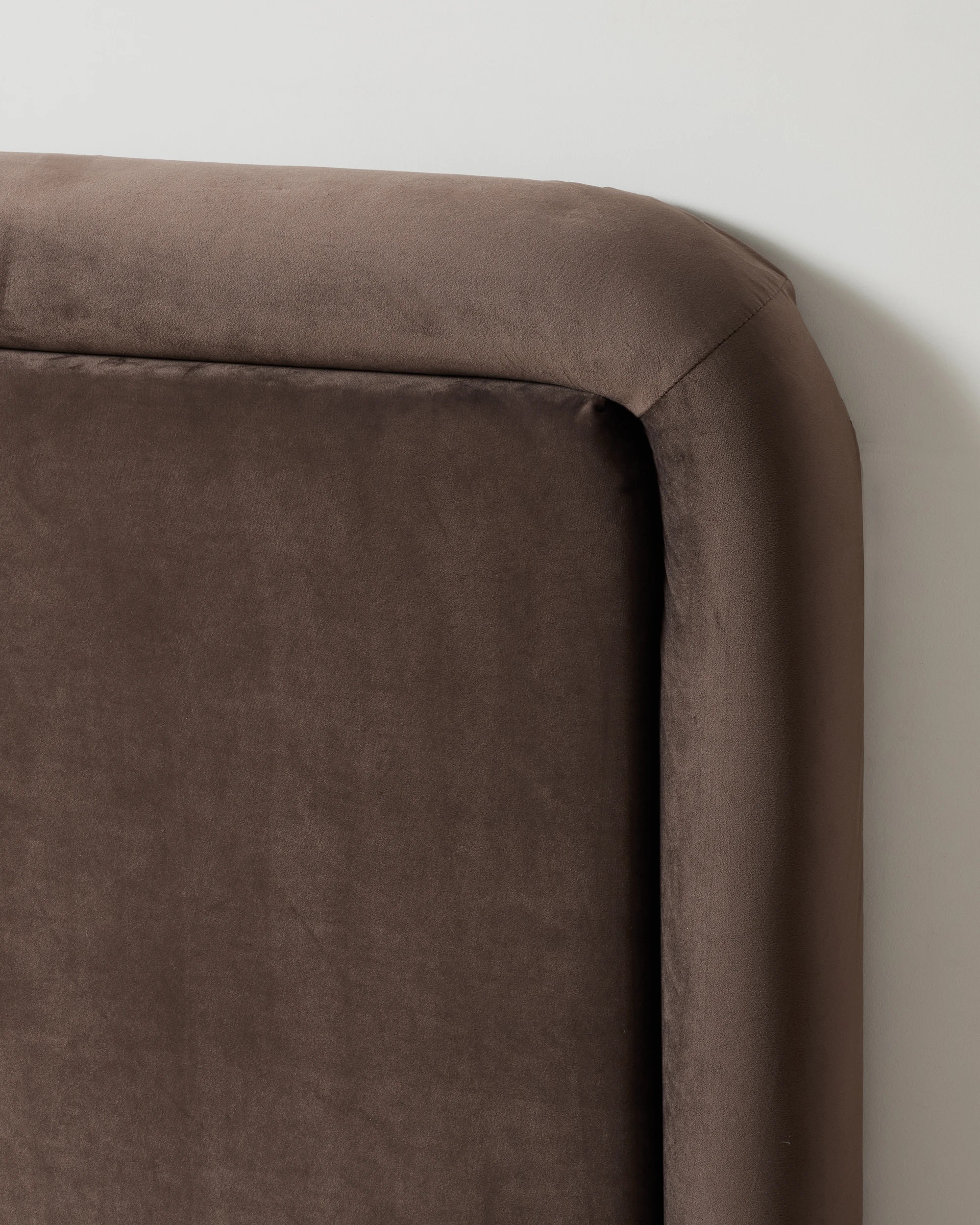 2 Velvet Queen Bedhead - Chocolate, 2 of 7