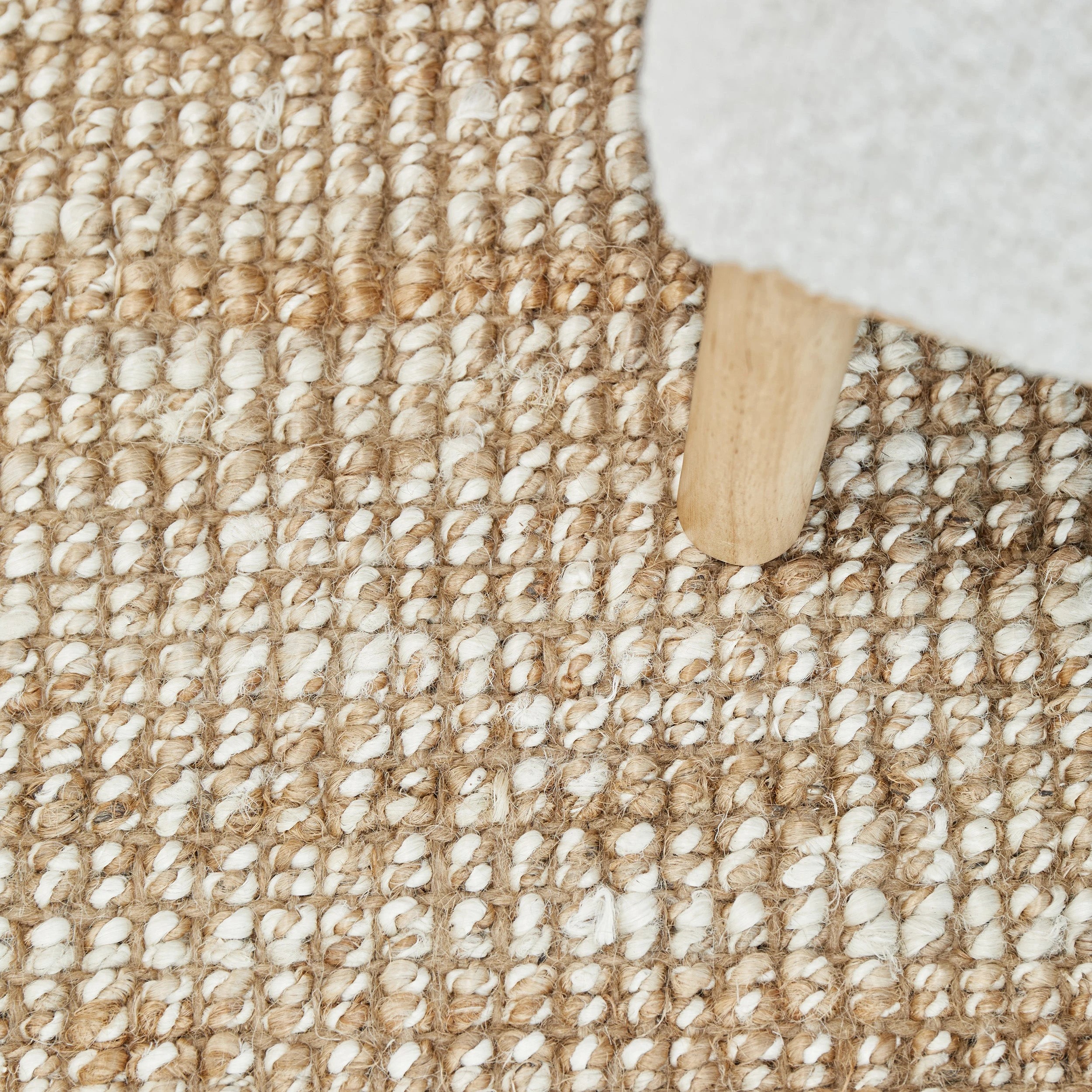 3 Common Ground Rugs Kingsley Hunter 380x280cm - Extra Large Jute Rug - White, 3 of 8