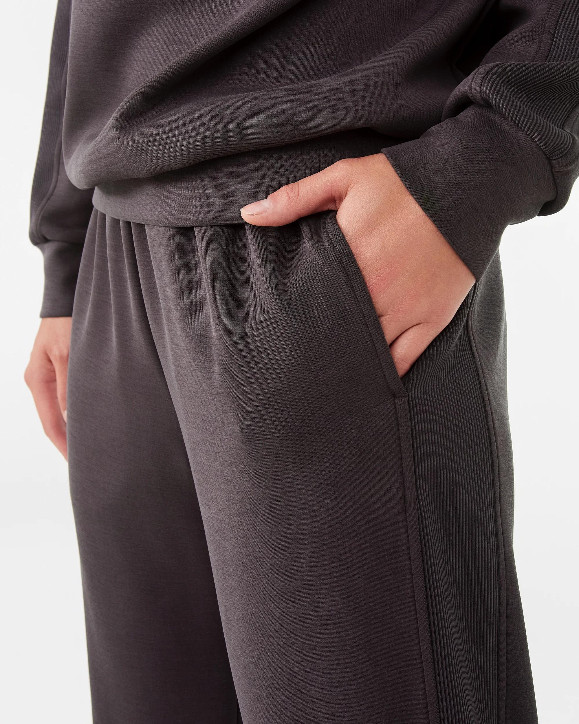 6 Active Womens Soft Modal Ribbed Panel Trackpants Espresso, 6 of 6