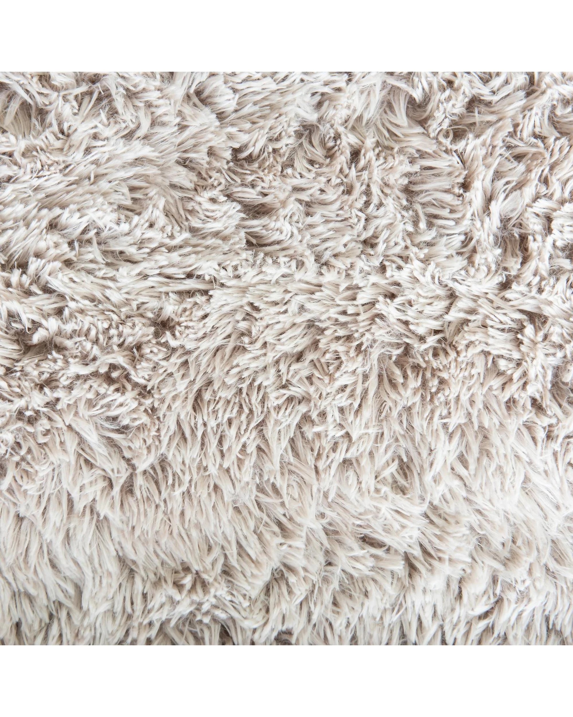 5 Superior Pet Calming Pet Dome for Cats & Small Dogs Aspen Faux Fur - White, 5 of 8