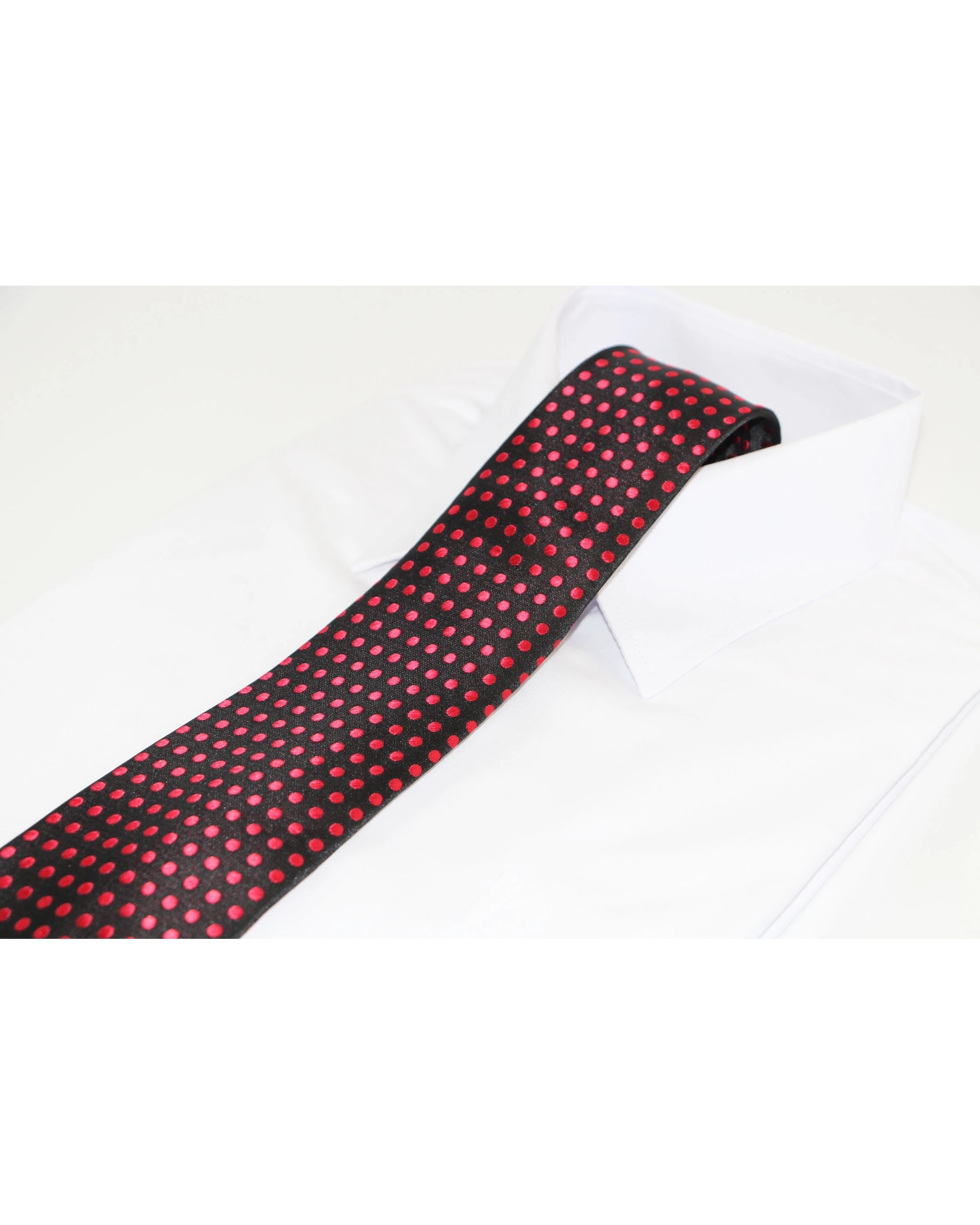 1 Zasel Mens Black & Red Mini Polka Dot Patterned 8cm Neck Tie - Multi, 1 of 3