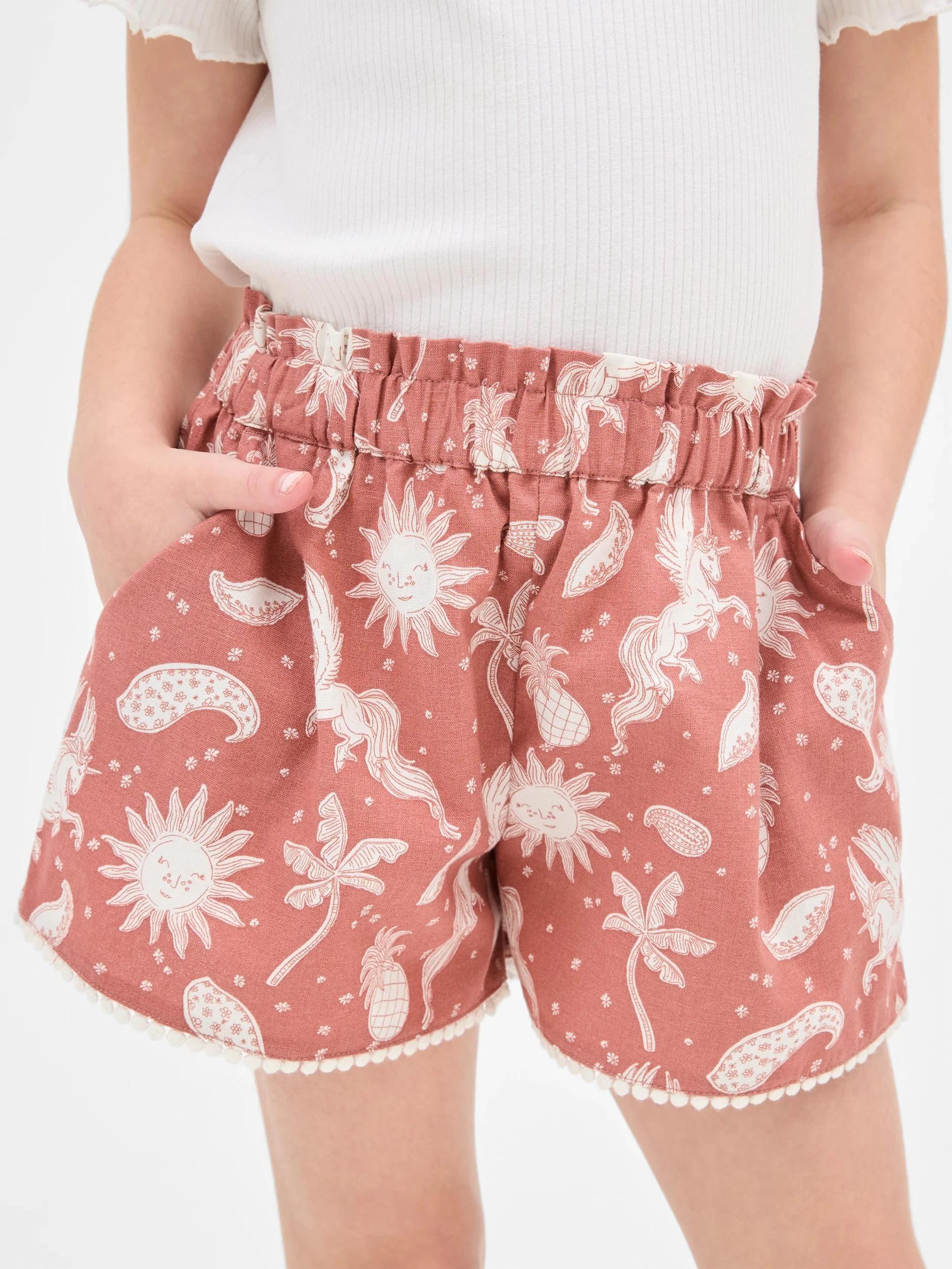 2 Target Woven Shorts BROWN UNICORN, 2 of 7