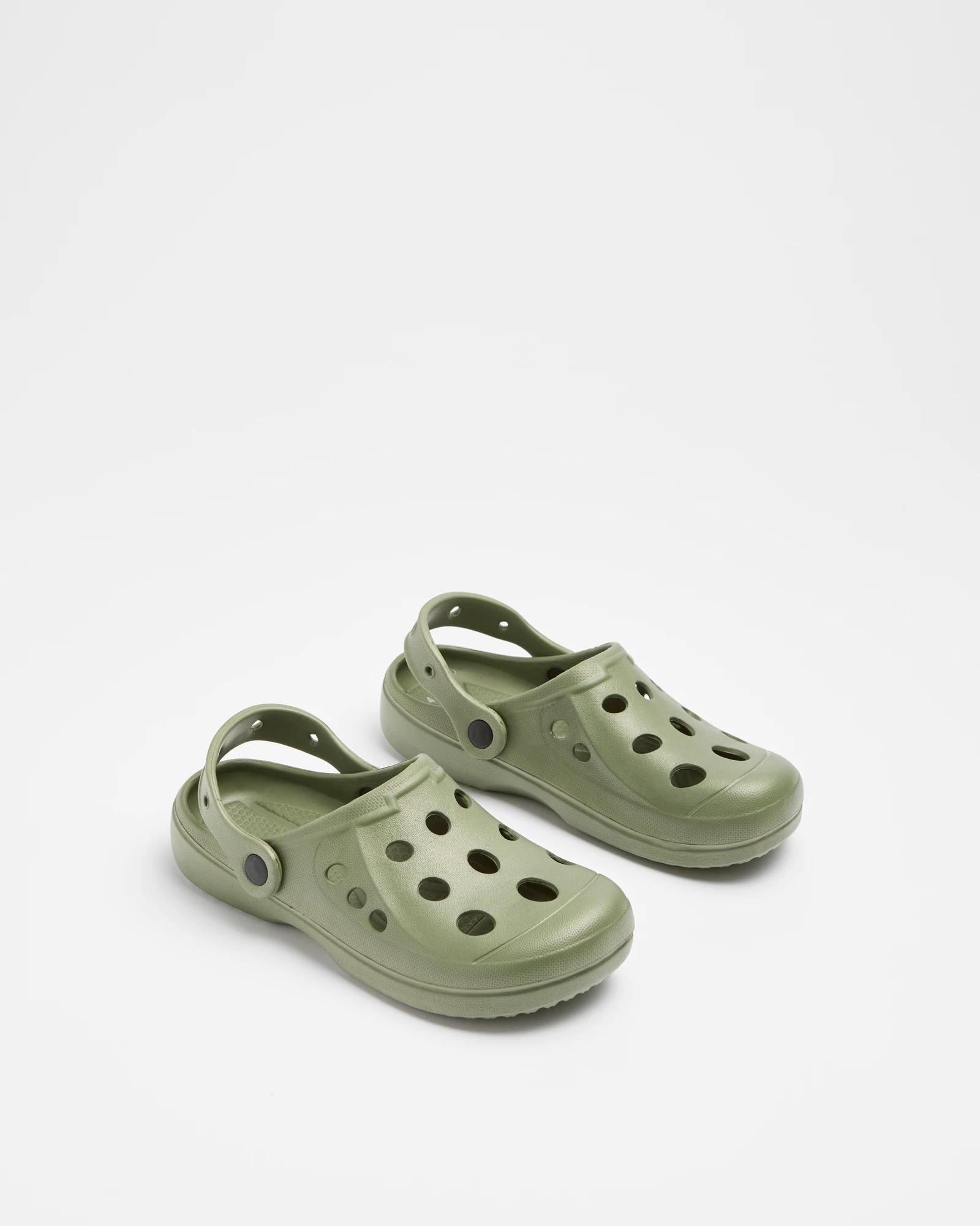 2 Target Boys Youth Clog GREEN, 2 of 2