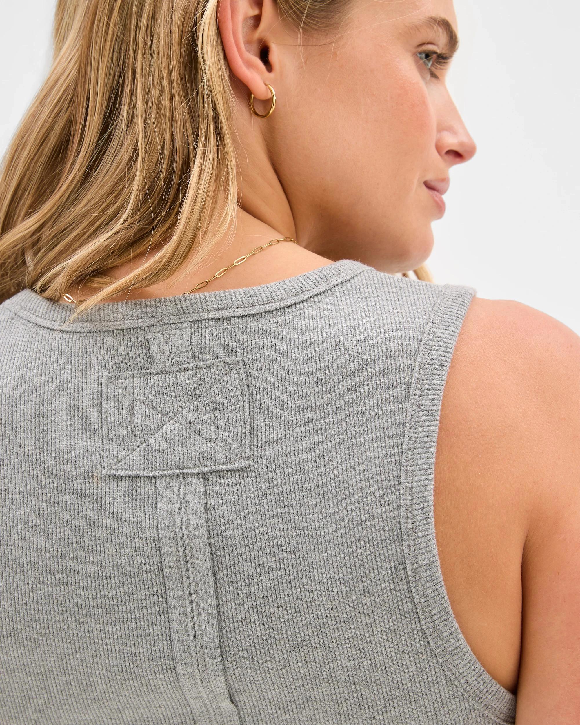 4 Lily Loves V-Neck Rib Tank Top CHARCOAL, 4 of 5